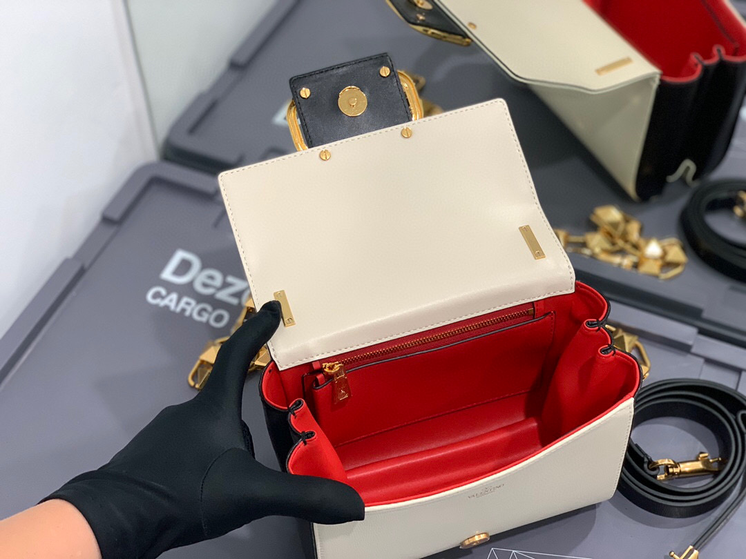 Valentino Shoulder Bags