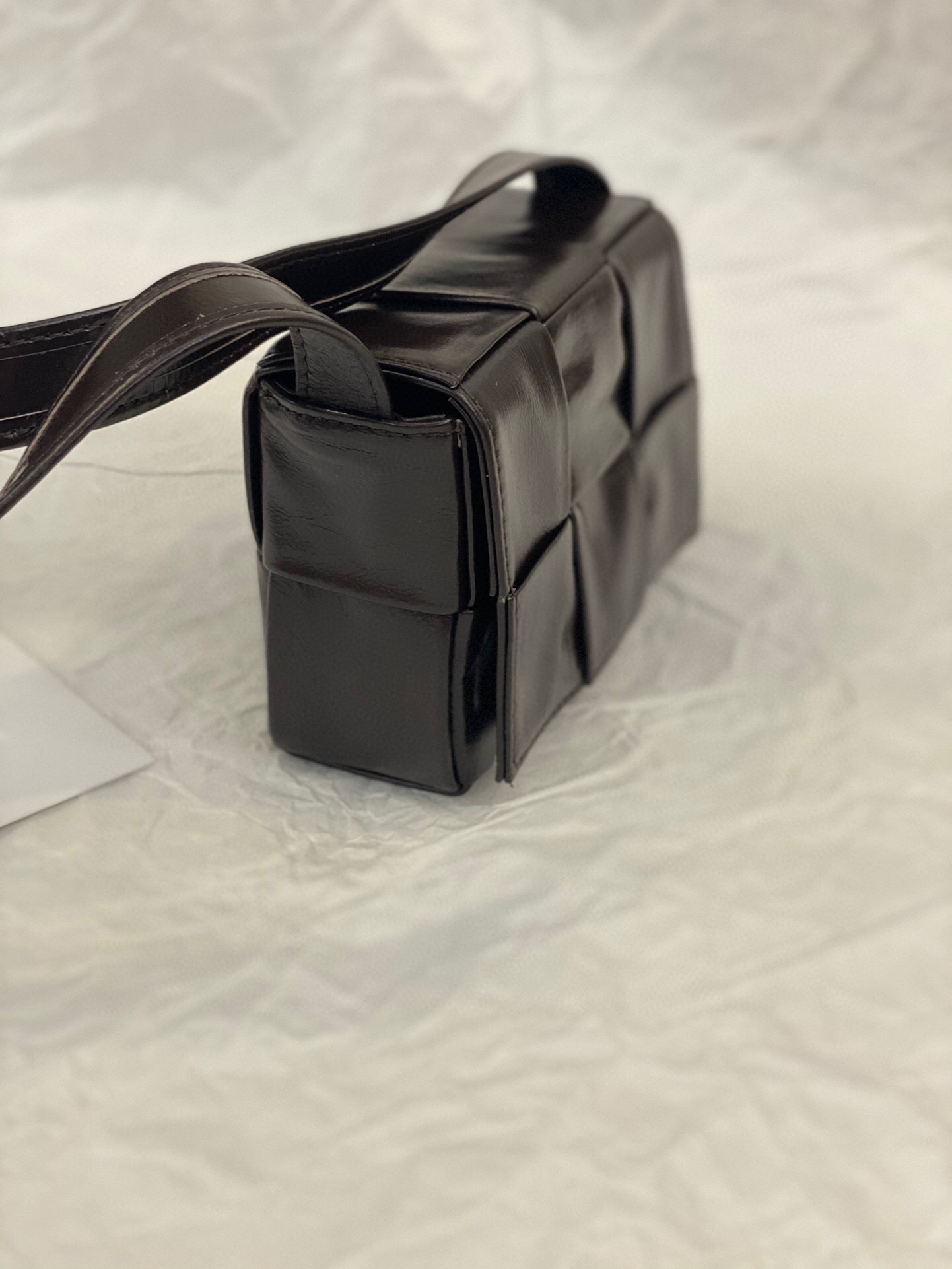 bo*te*ga Ve*ne*ta cassette mini