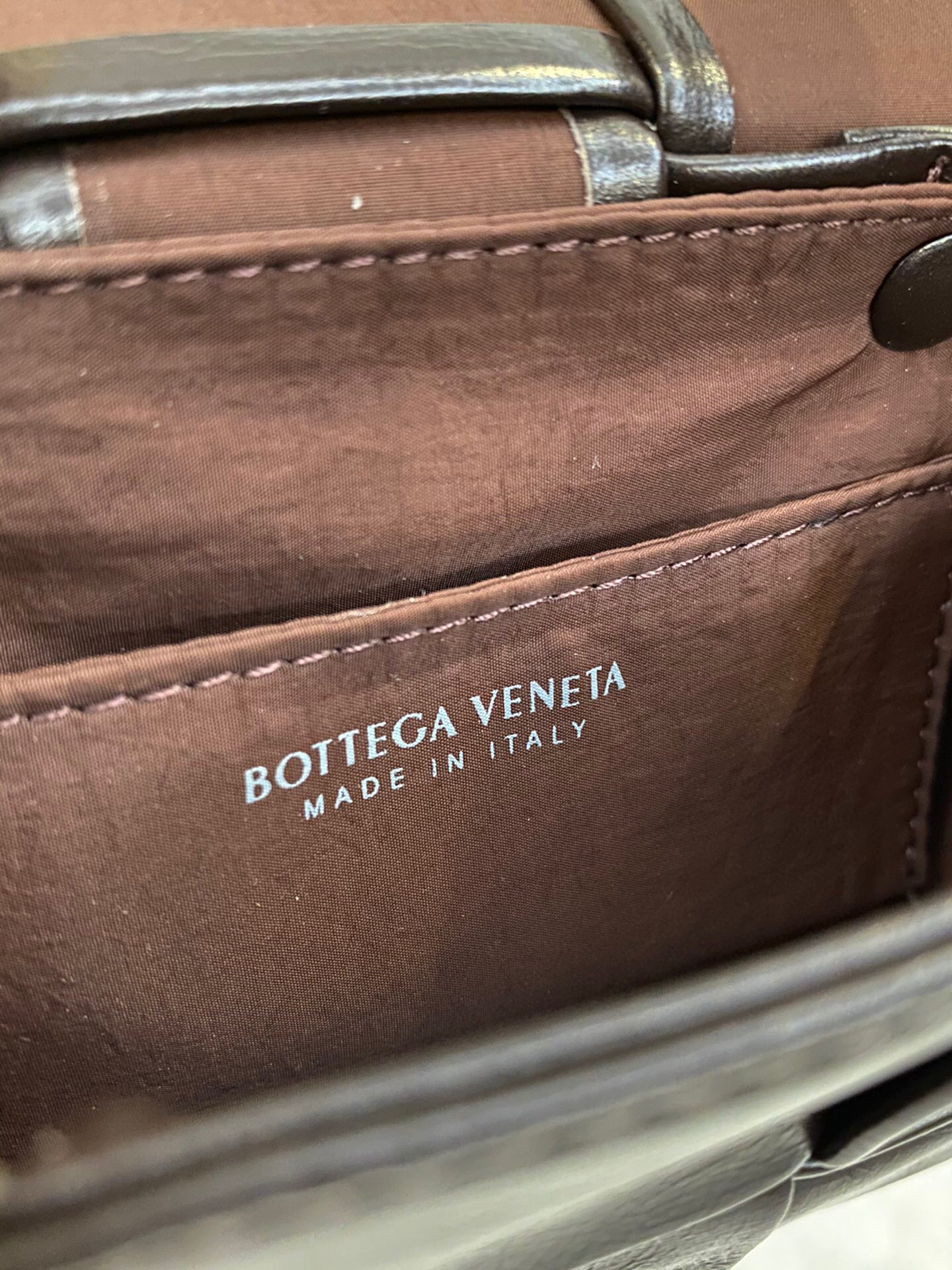 bo*te*ga Ve*ne*ta cassette mini