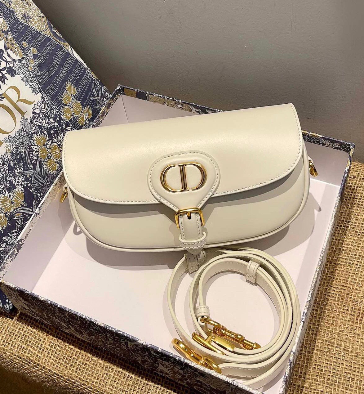 D*or bobby east-west