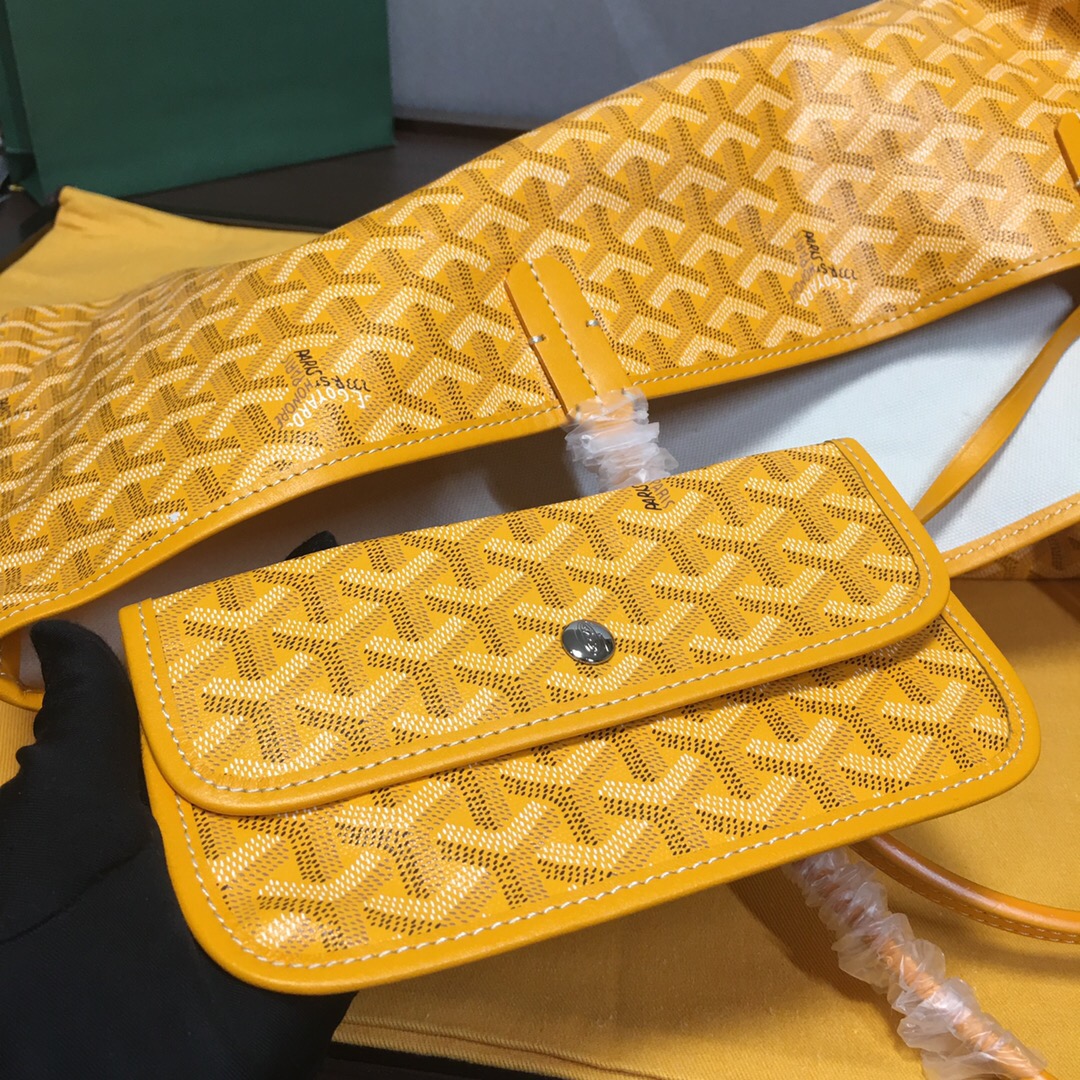 go*ard saint L**is gm tote bag