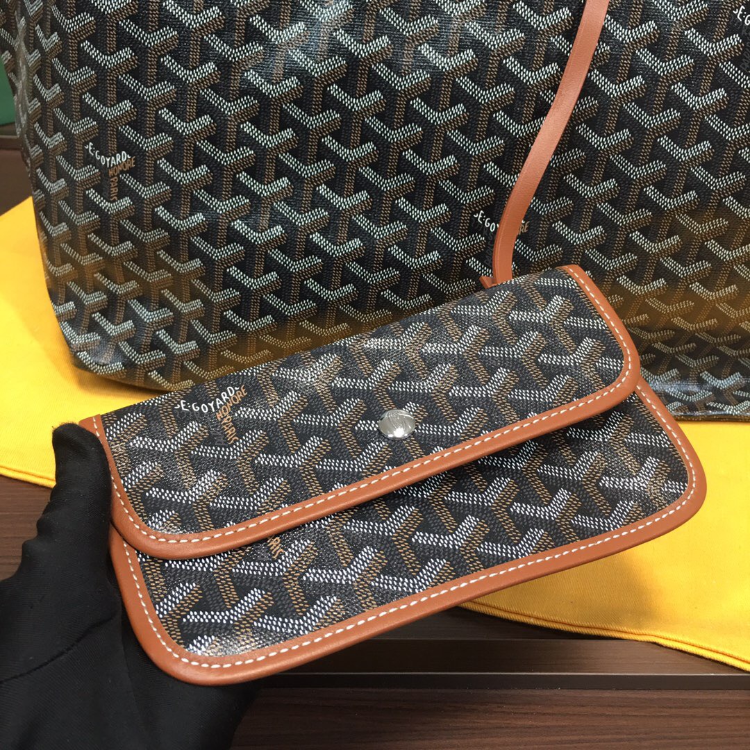 go*ard saint L**is gm tote bag