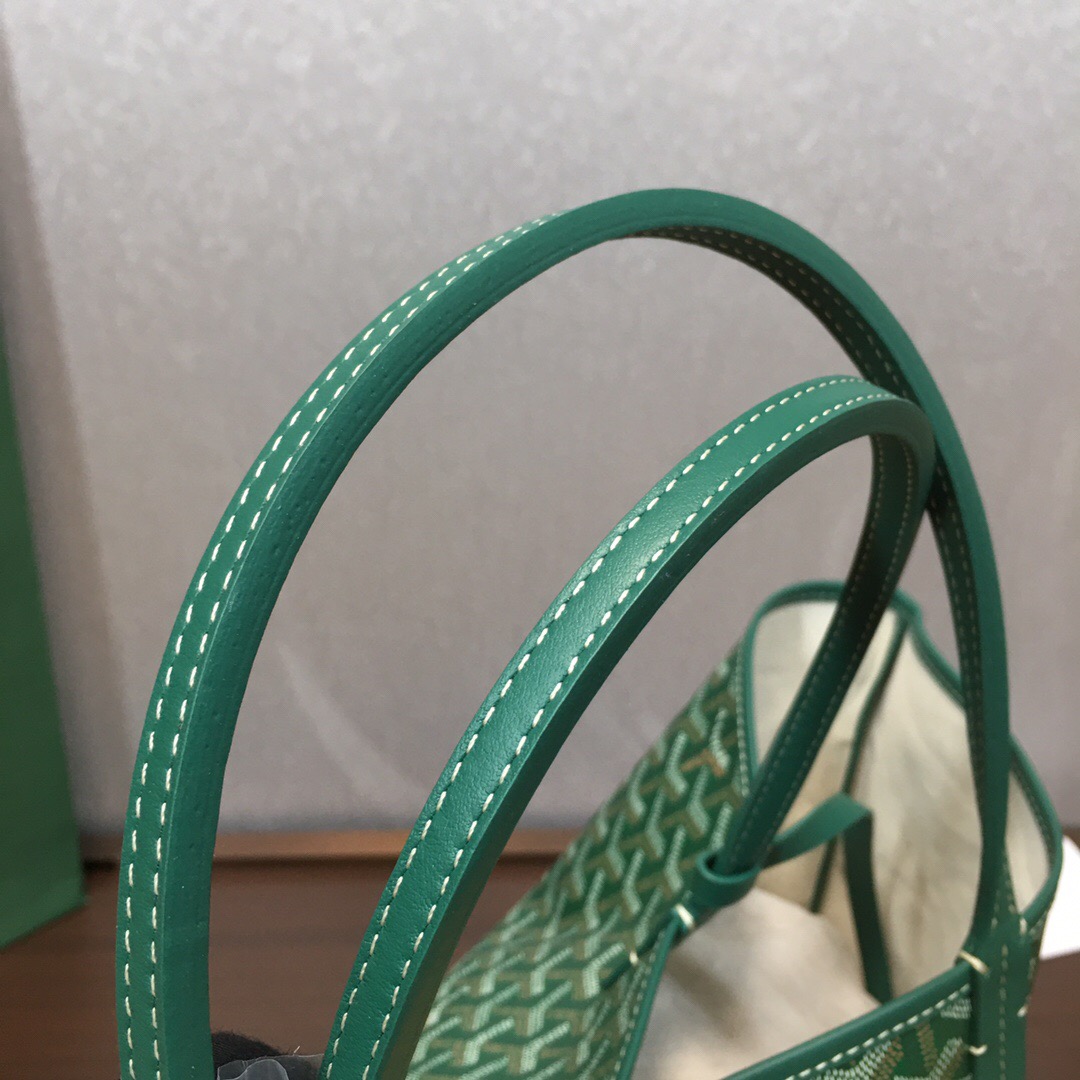 go*ard saint L**is gm tote bag