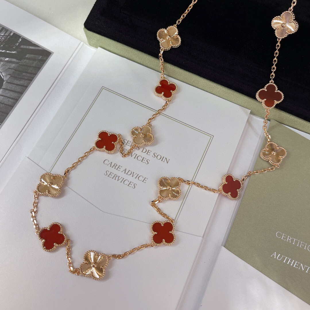Van Cleef & Arpels Necklace