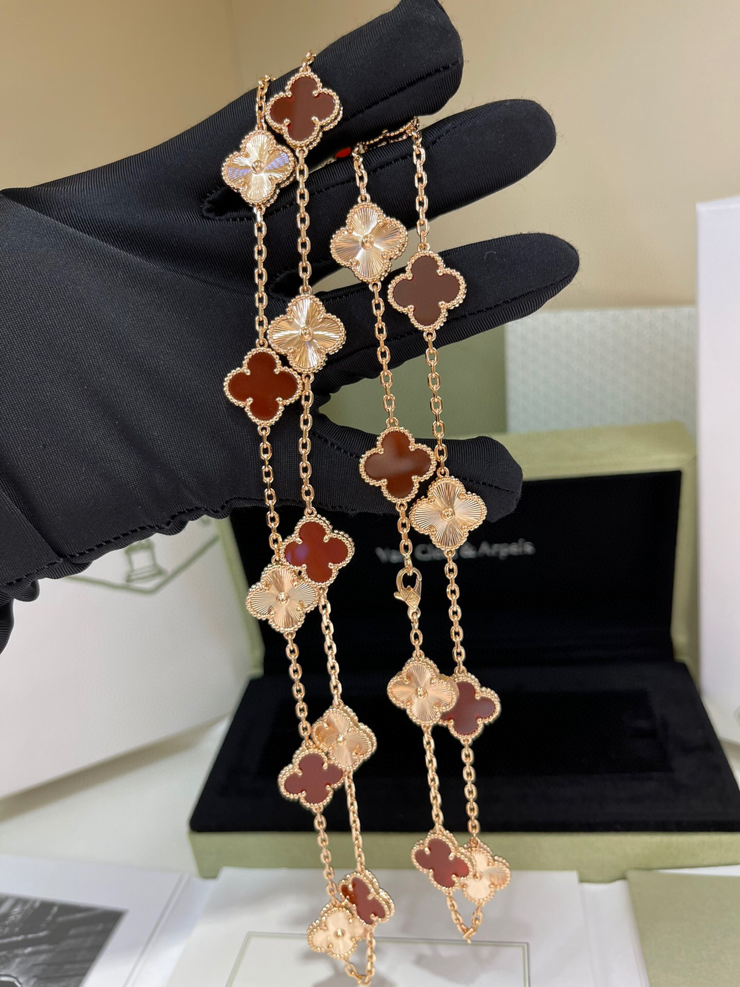 Van Cleef & Arpels Necklace