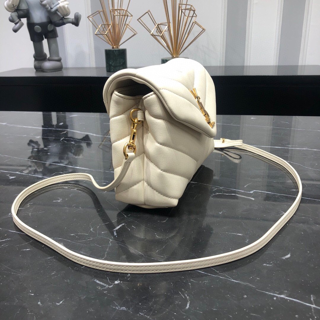 YSL LOULOU TOY