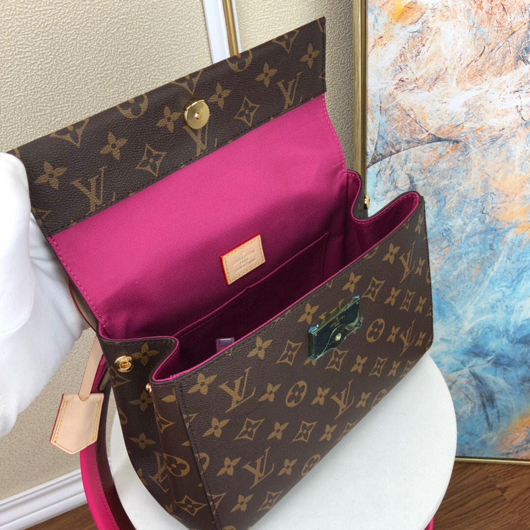 l**is V*t*n cluny bb