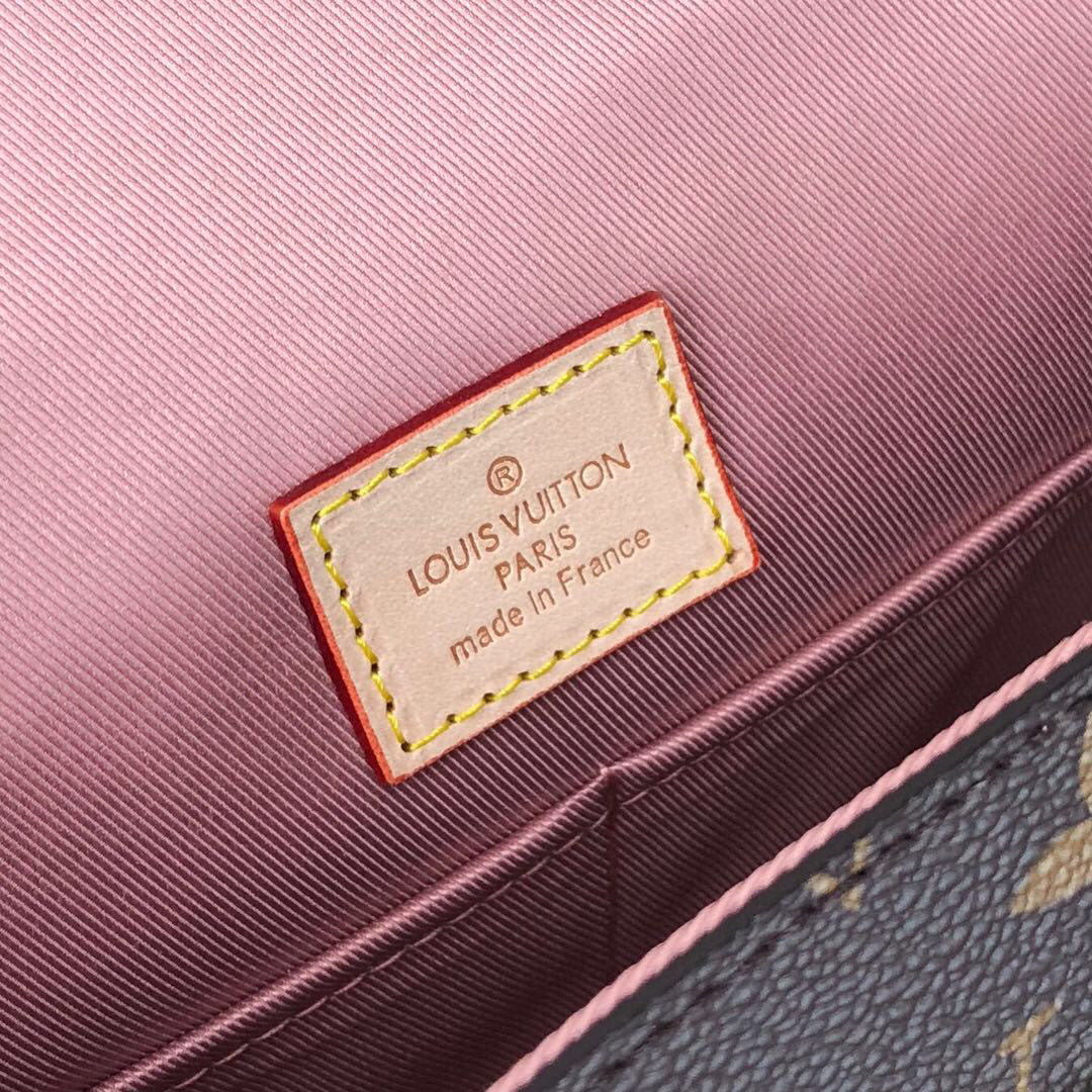 l**is V*t*n cluny bb