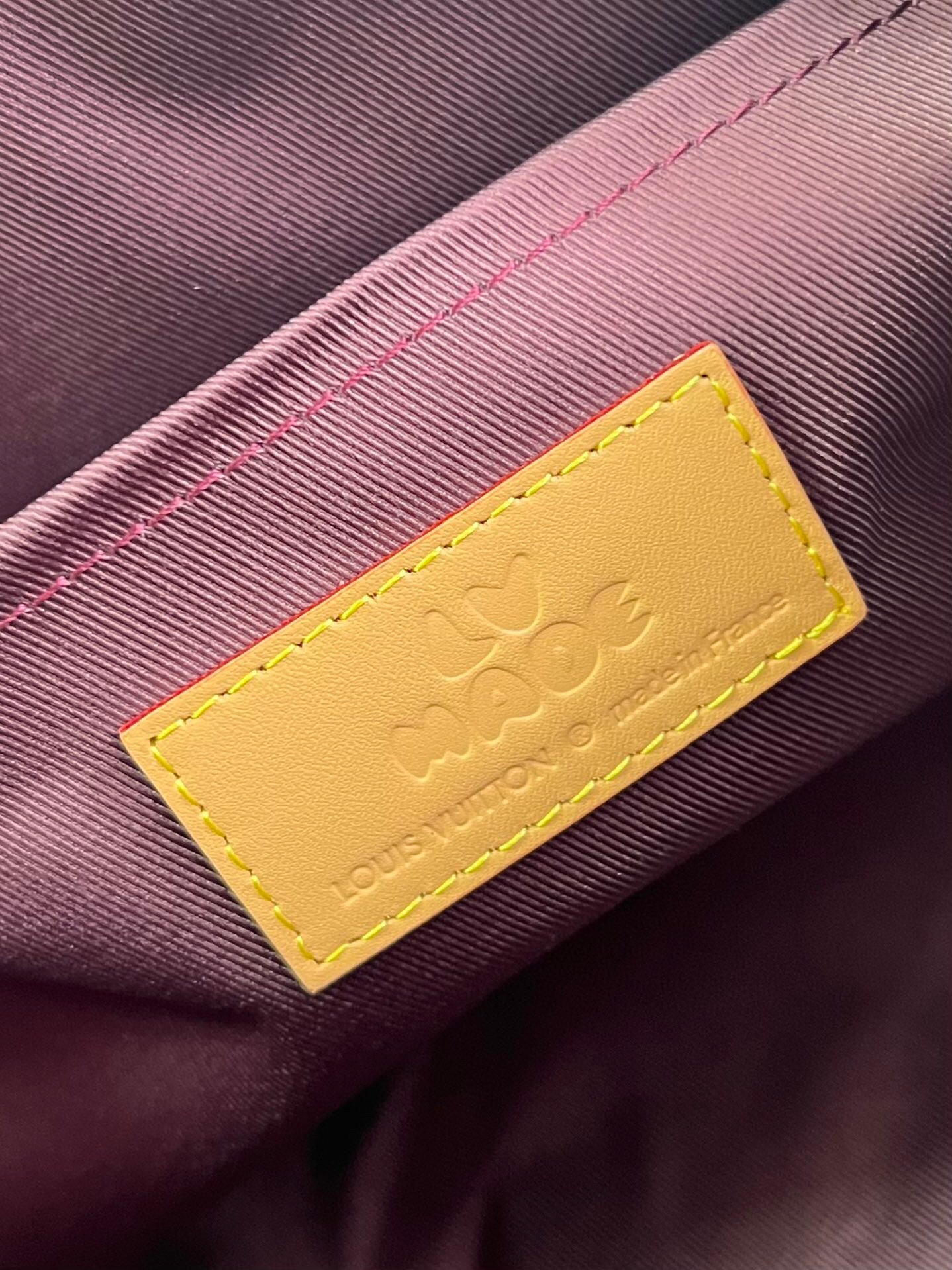 l**is V*t*n city keepall