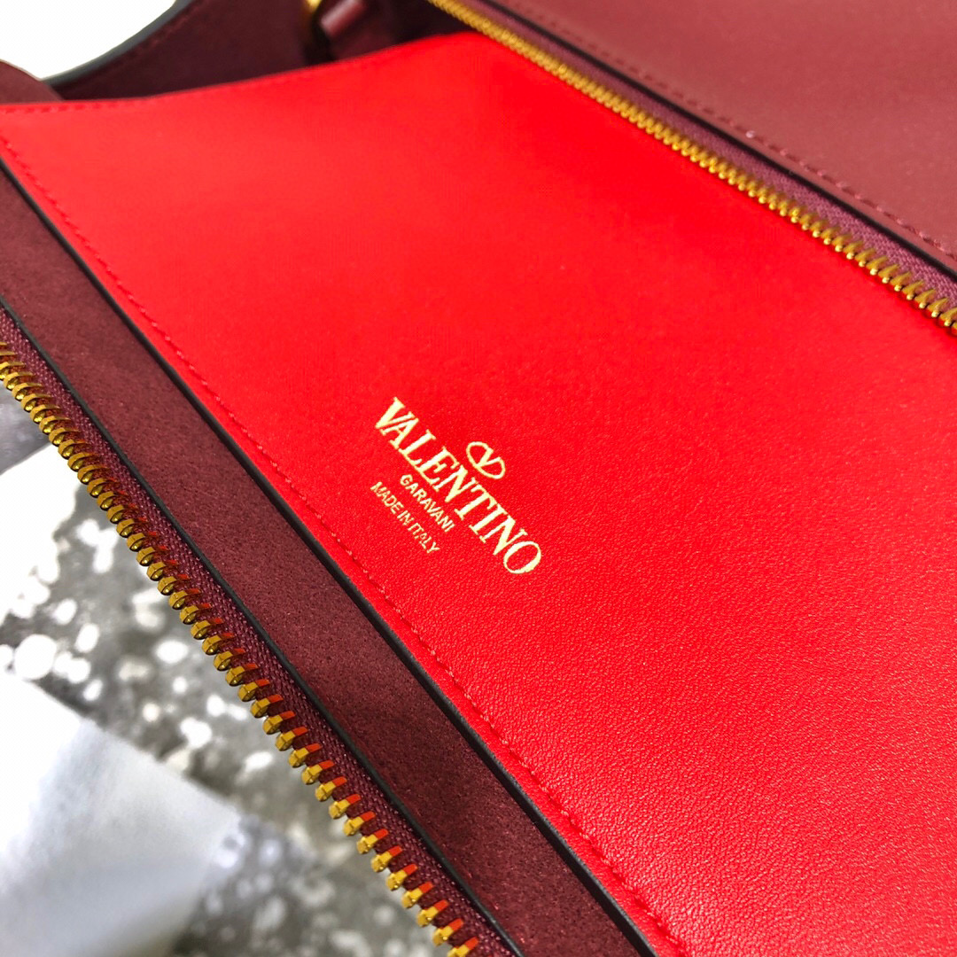 Valentino Garavani Walk Tote