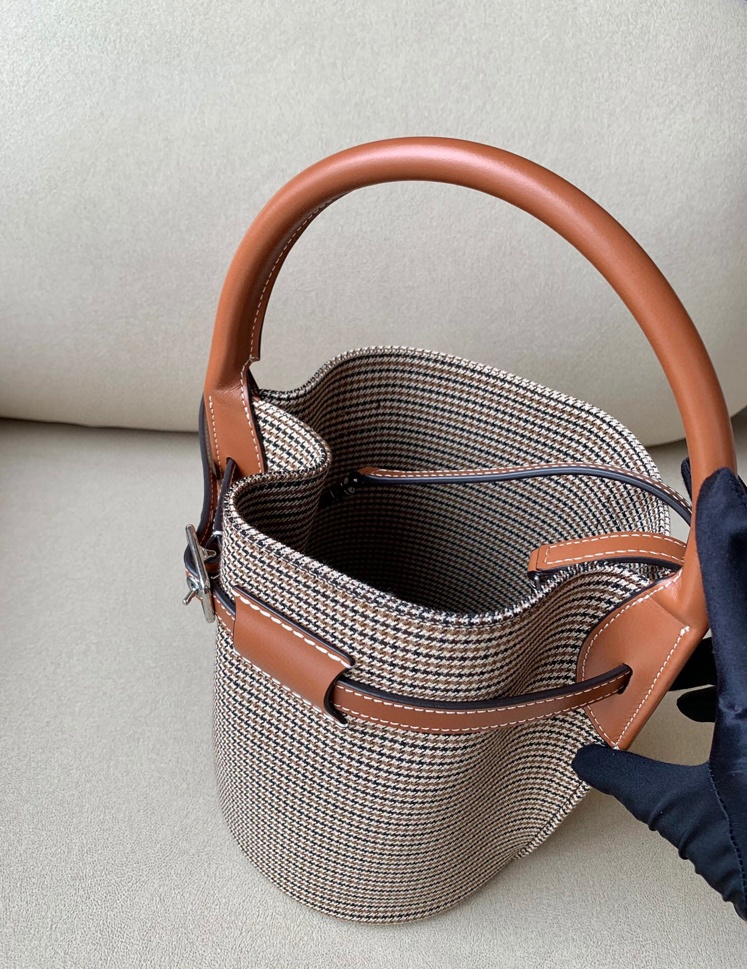 Ce**e bucket