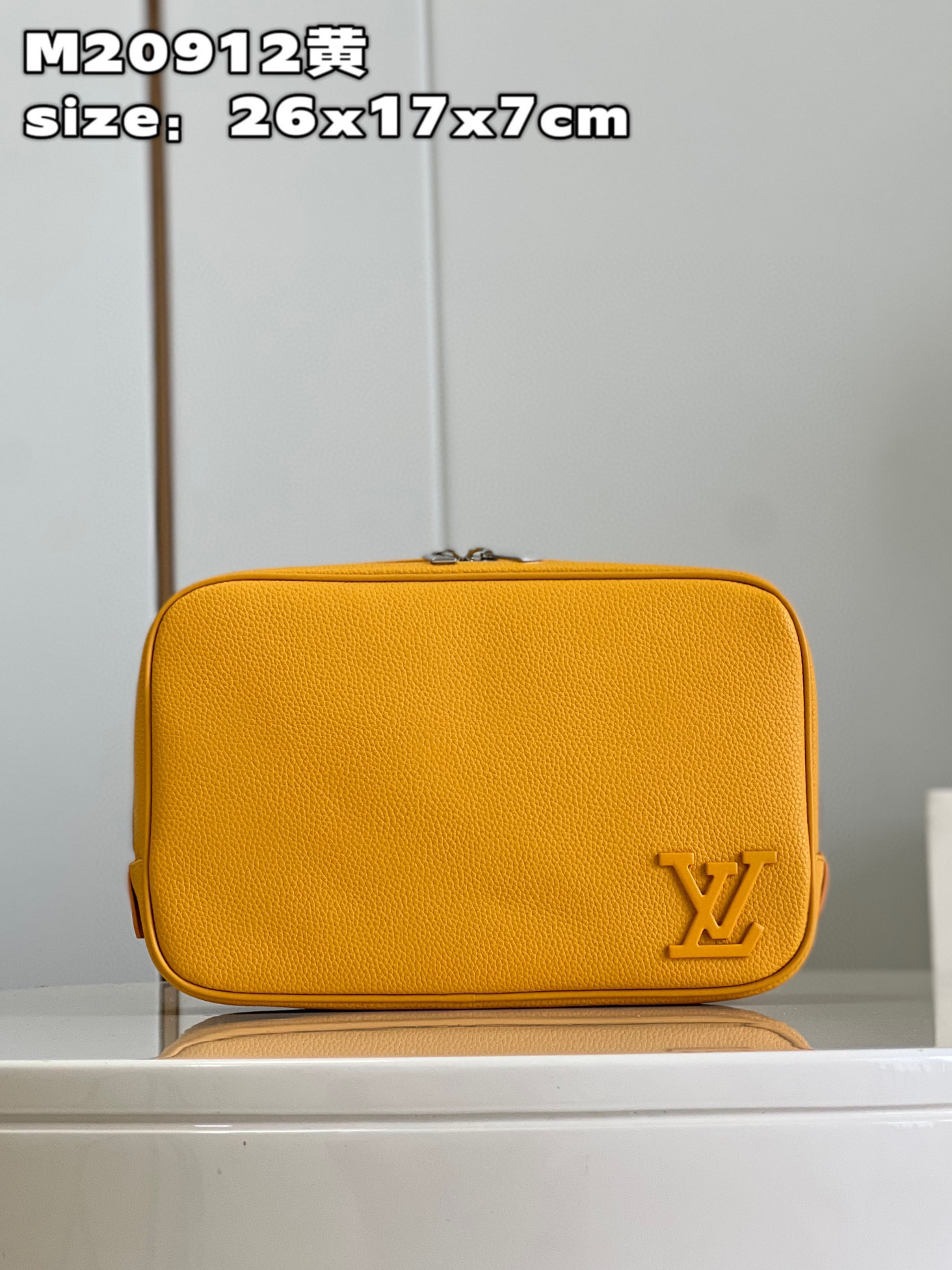 l**is V*t*n clutches