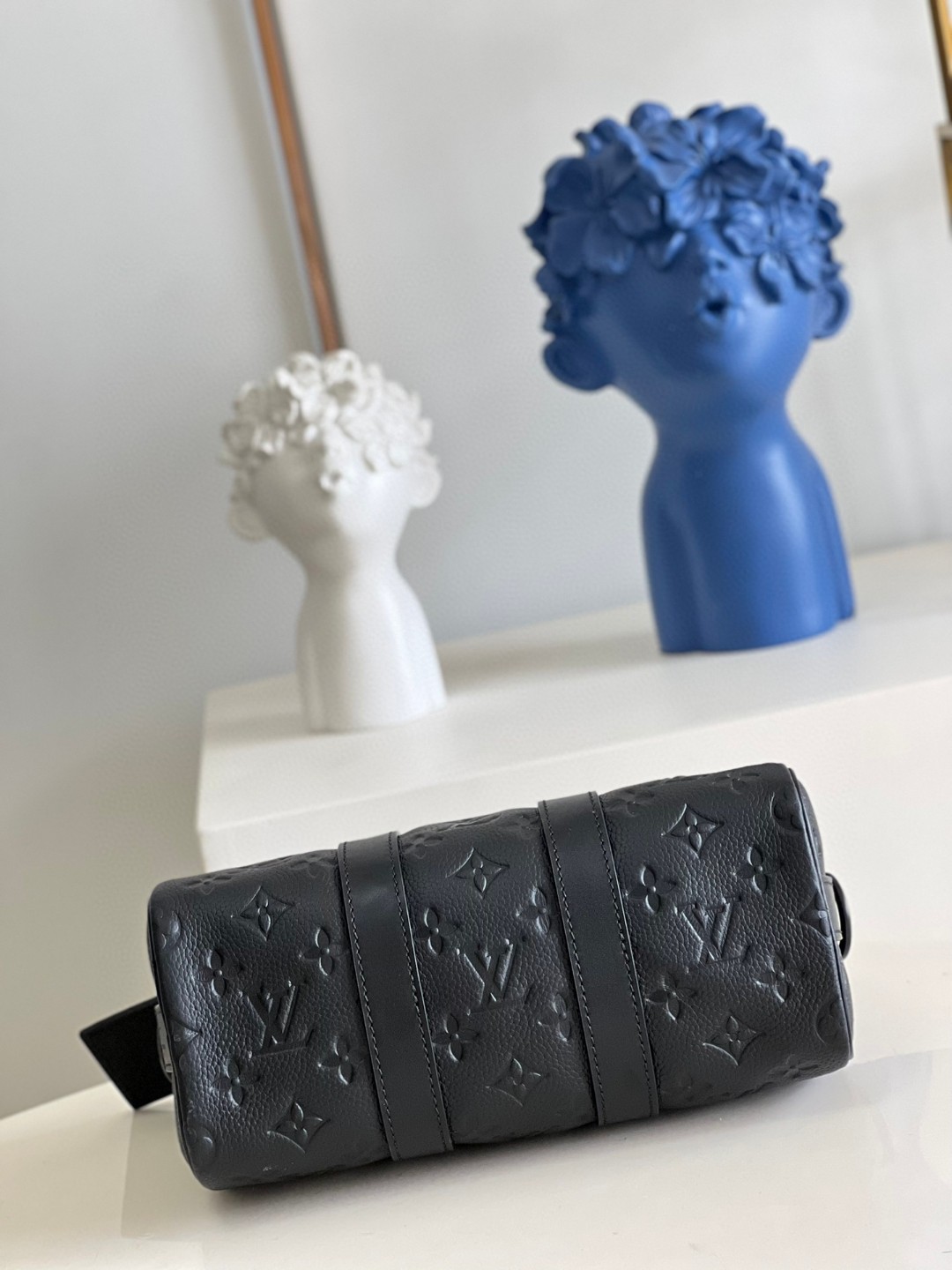 l**is V*t*n keepall bandoulière mini