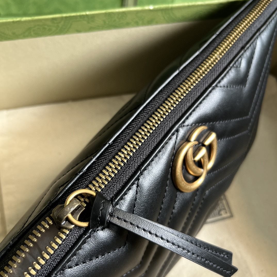 G*u*i gg marmont shoulder bag