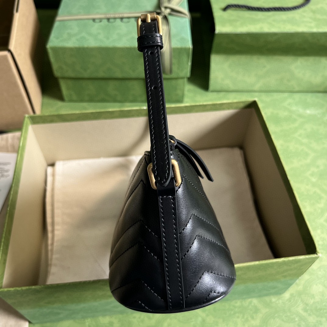 G*u*i gg marmont shoulder bag