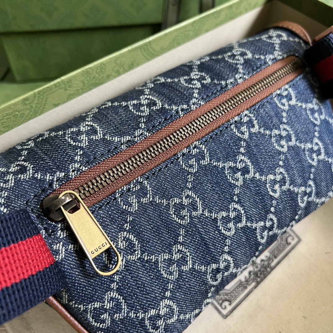 G*u*i belt bag with interlocking g