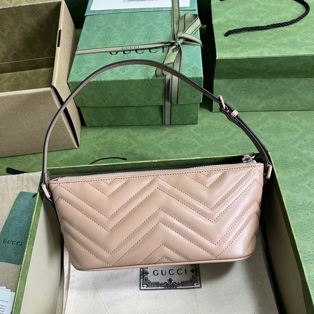 G*u*i gg marmont shoulder bag