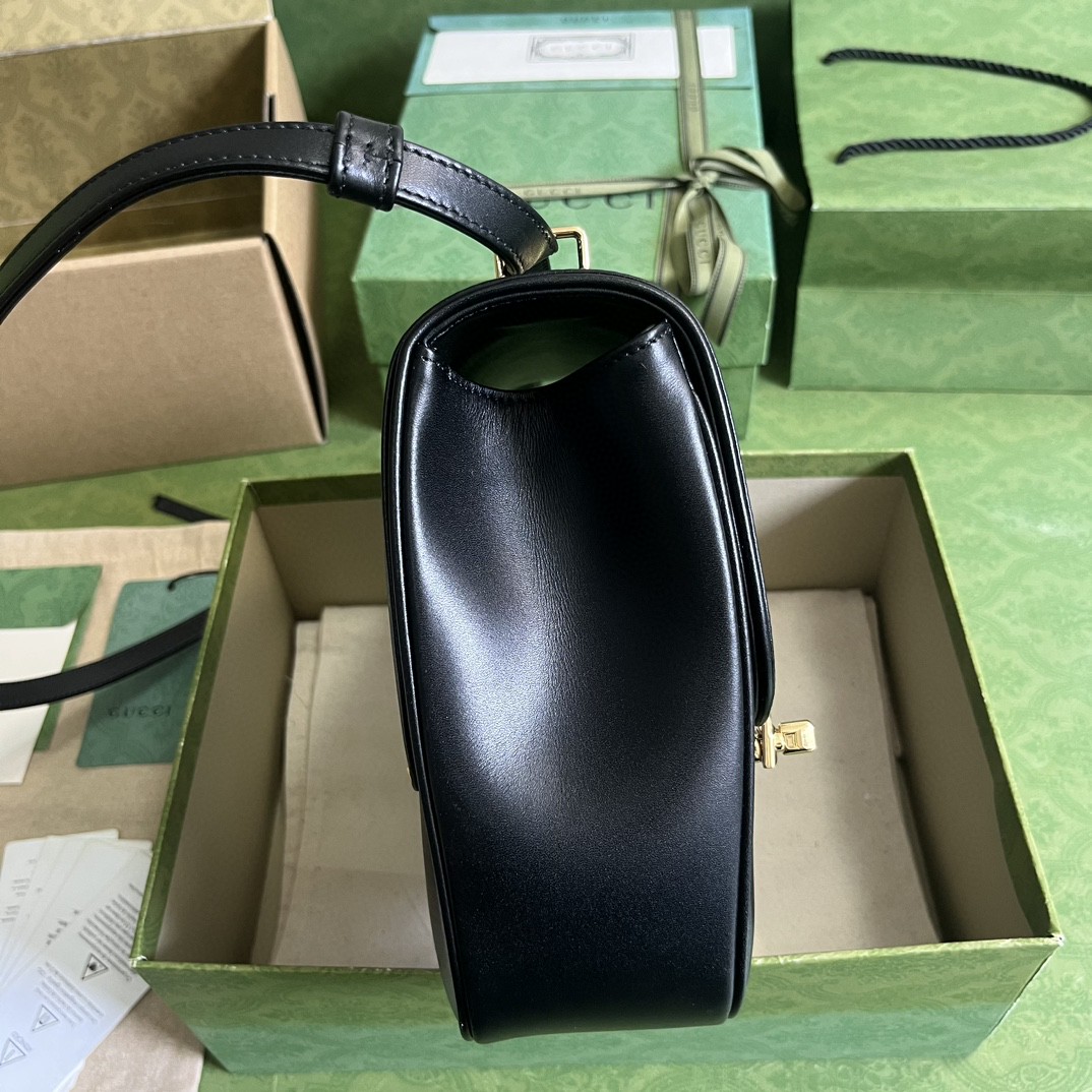 G*u*i equestrian inspired shoulder bag