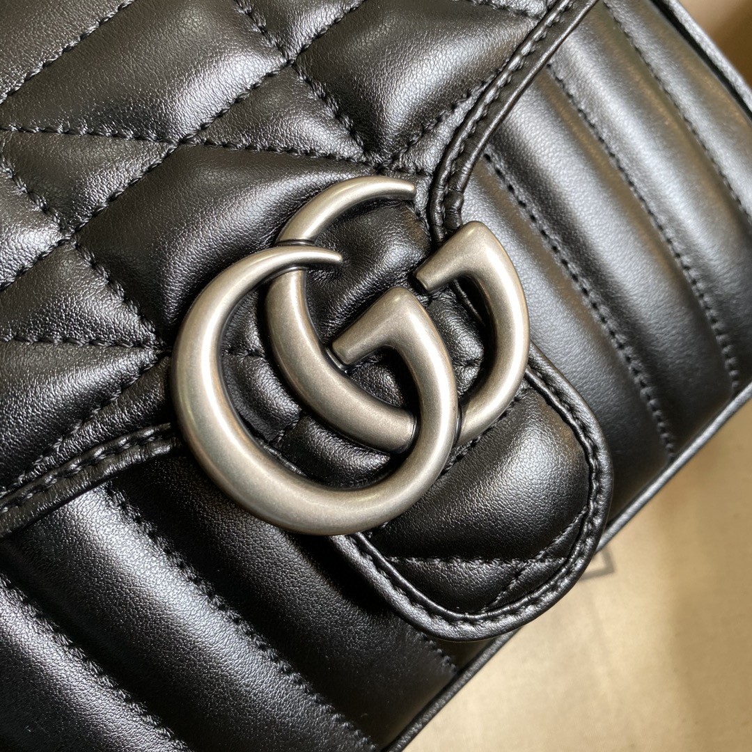 G*u*i gg marmont mini top handle bag