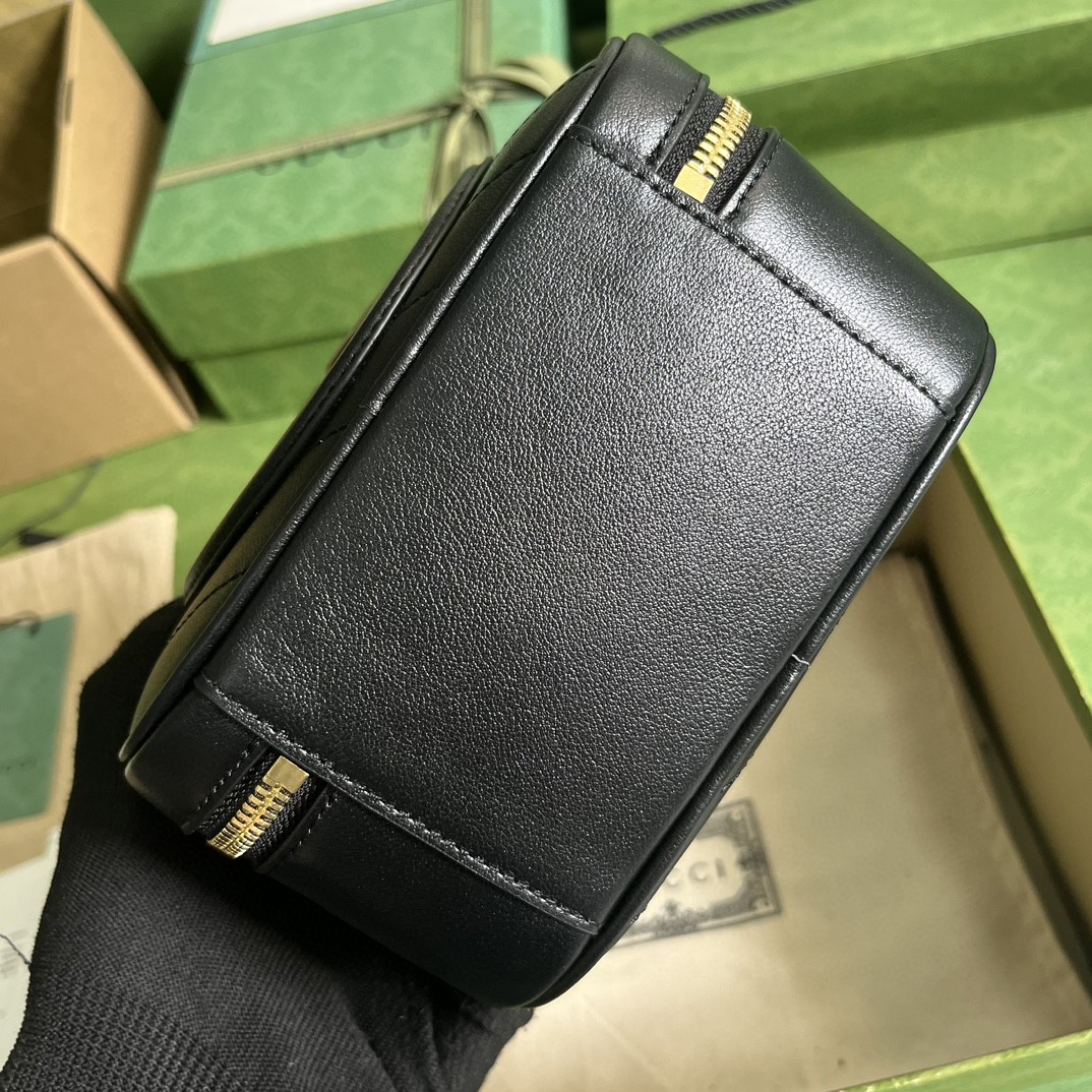 G*u*i blondie top handle bag