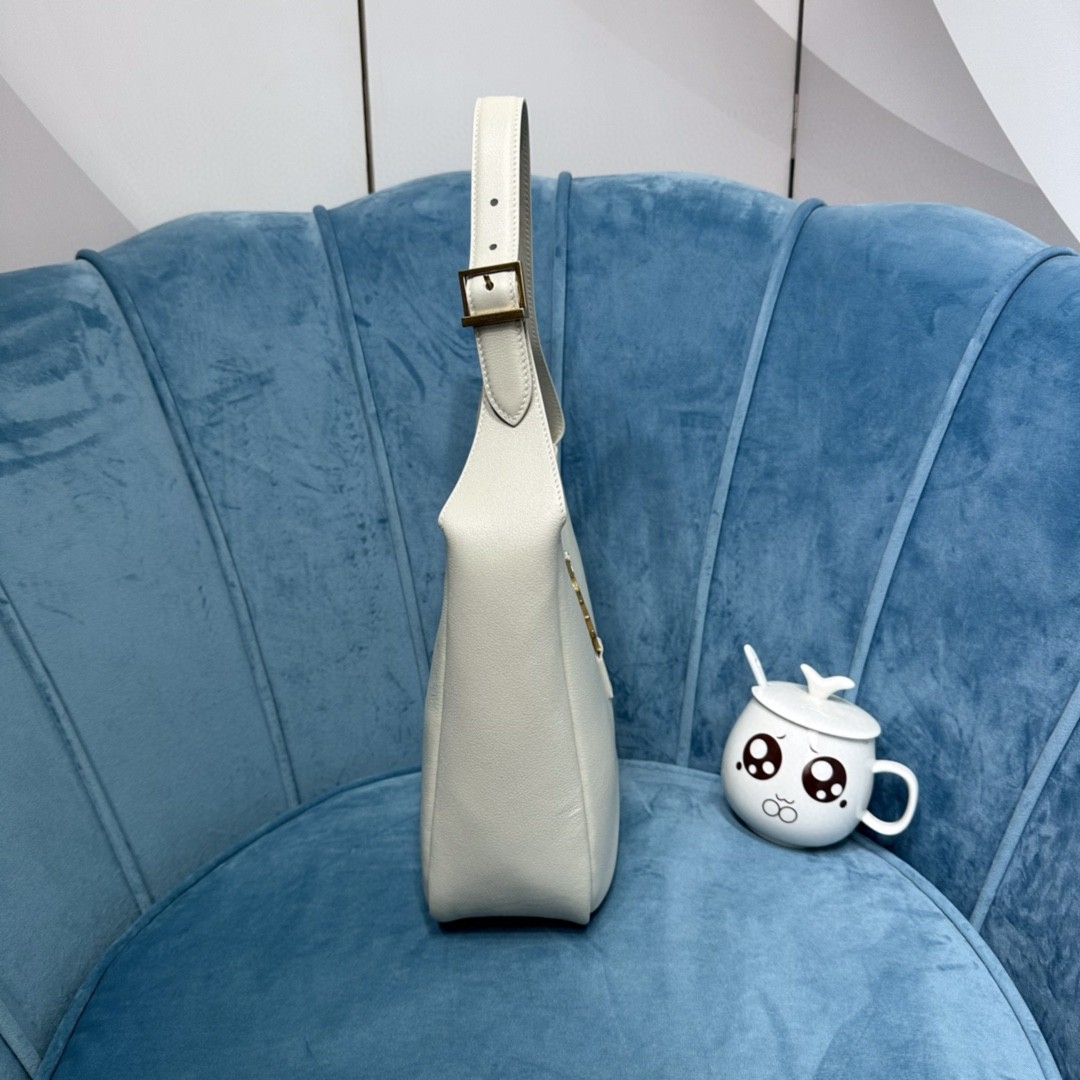 YSL LE5À7 SOFT SMALL Hobo Bag