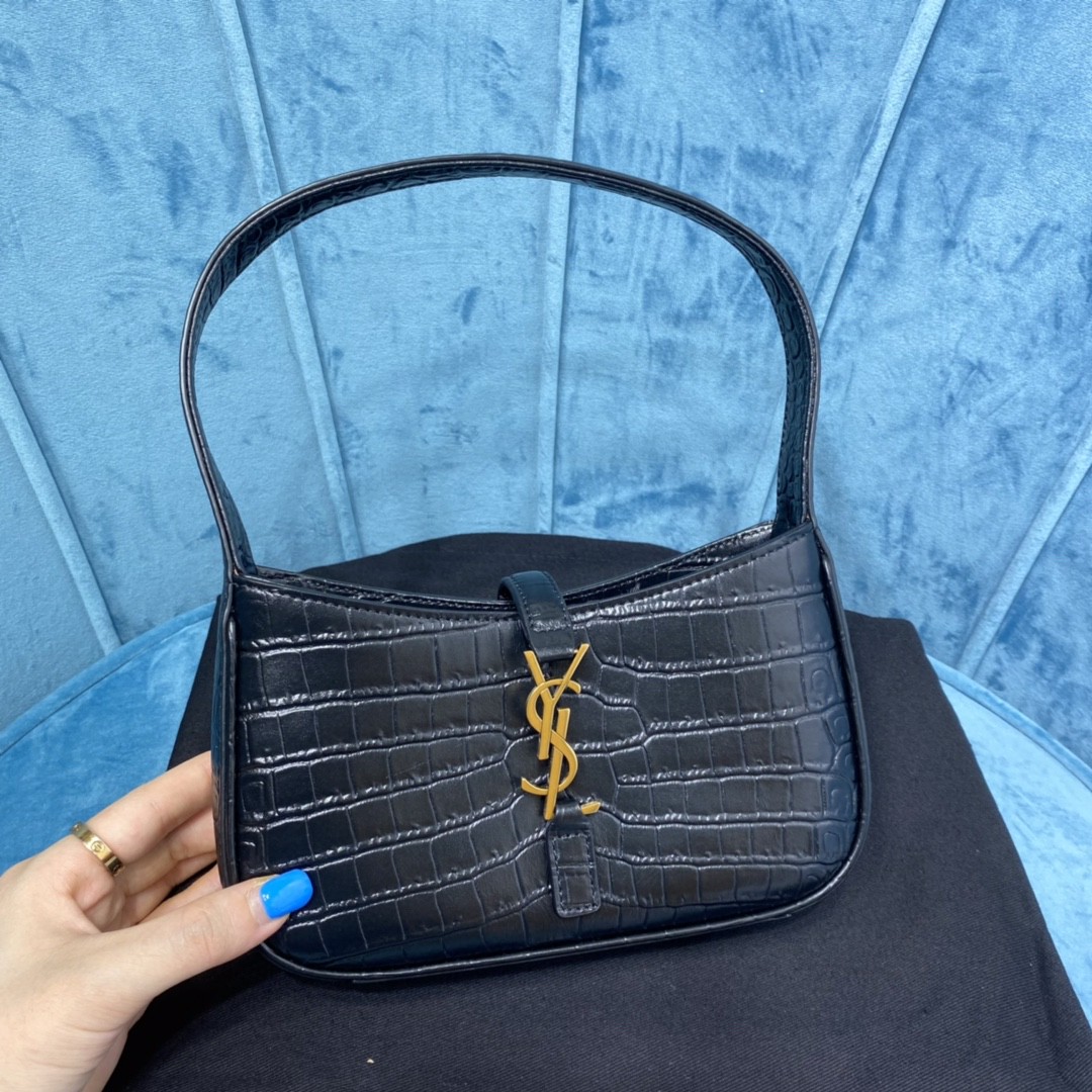 YSL LE5À7 MINI IN SMOOTH LEATHER