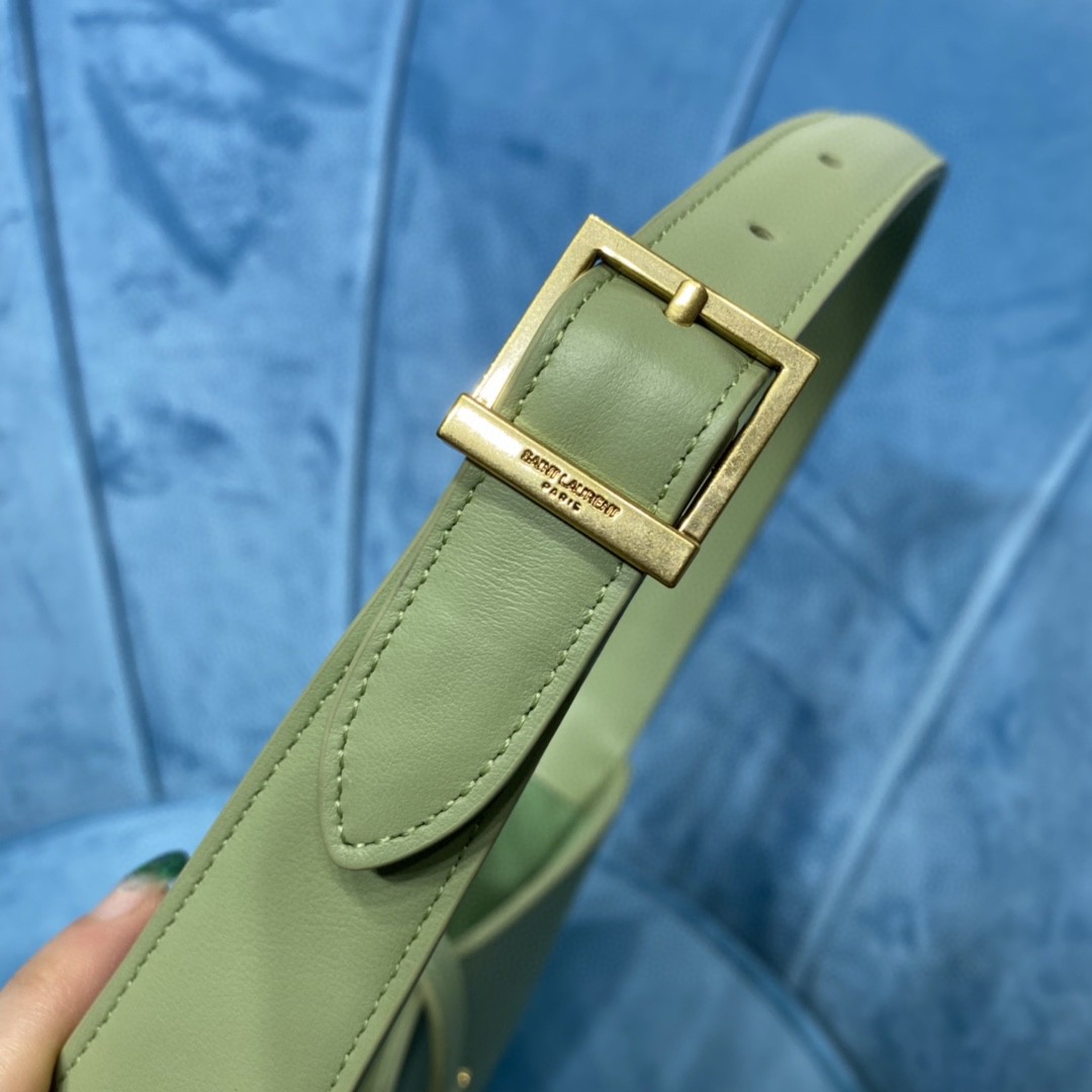 YSL LE5À7 IN SMOOTH LEATHER