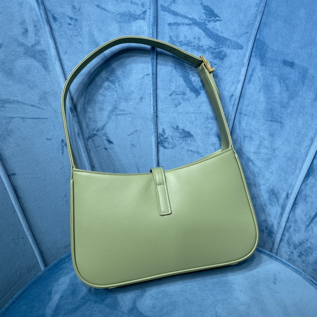 YSL LE5À7 IN SMOOTH LEATHER