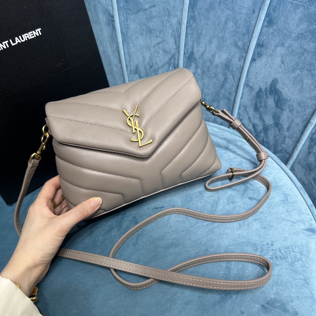 YSL LOULOU TOY