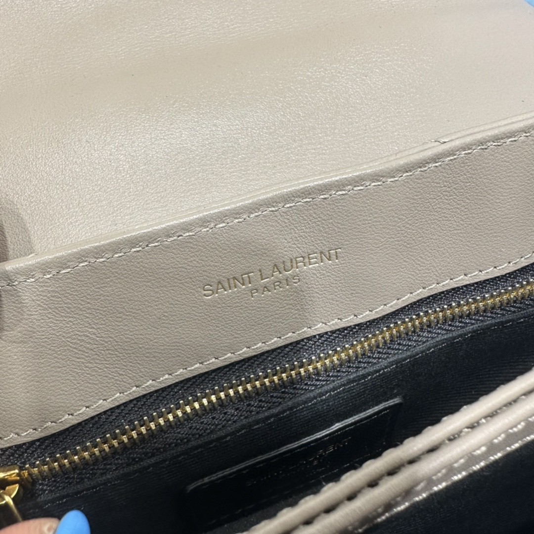 YSL LOULOU TOY