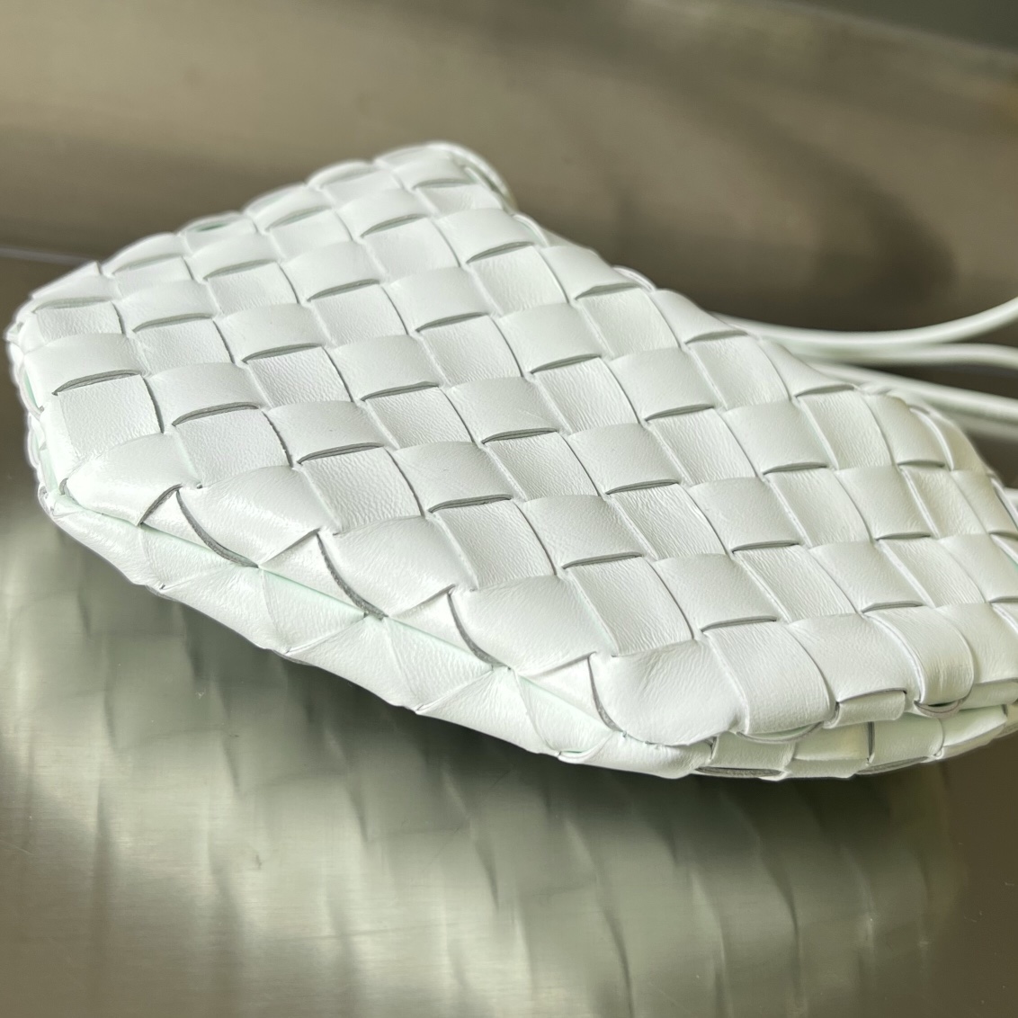 bo*te*ga Ve*ne*ta bv mini sardine