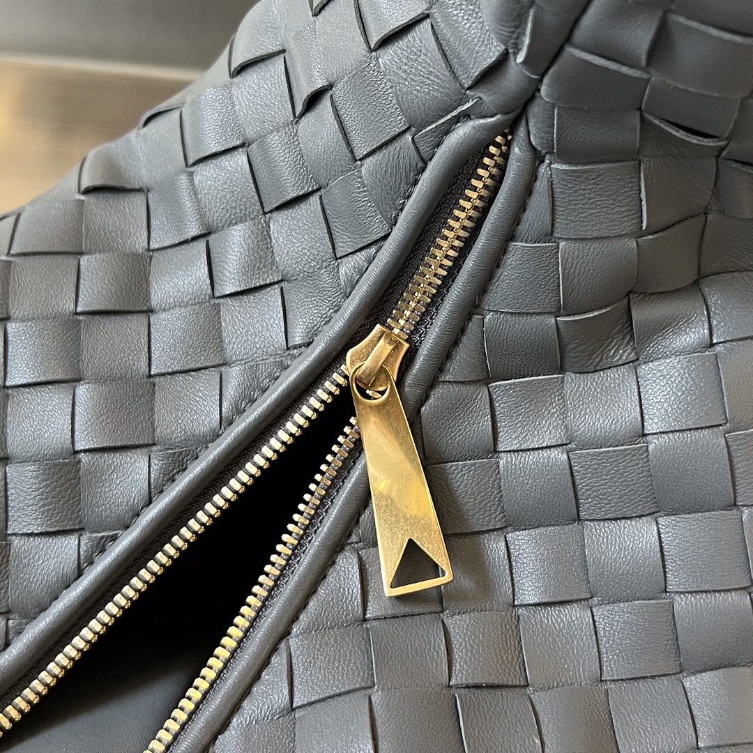 bo*te*ga Ve*ne*ta bv small jodie