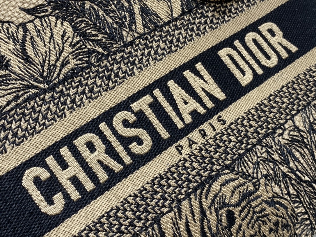 D*or medium lady d-lite bag