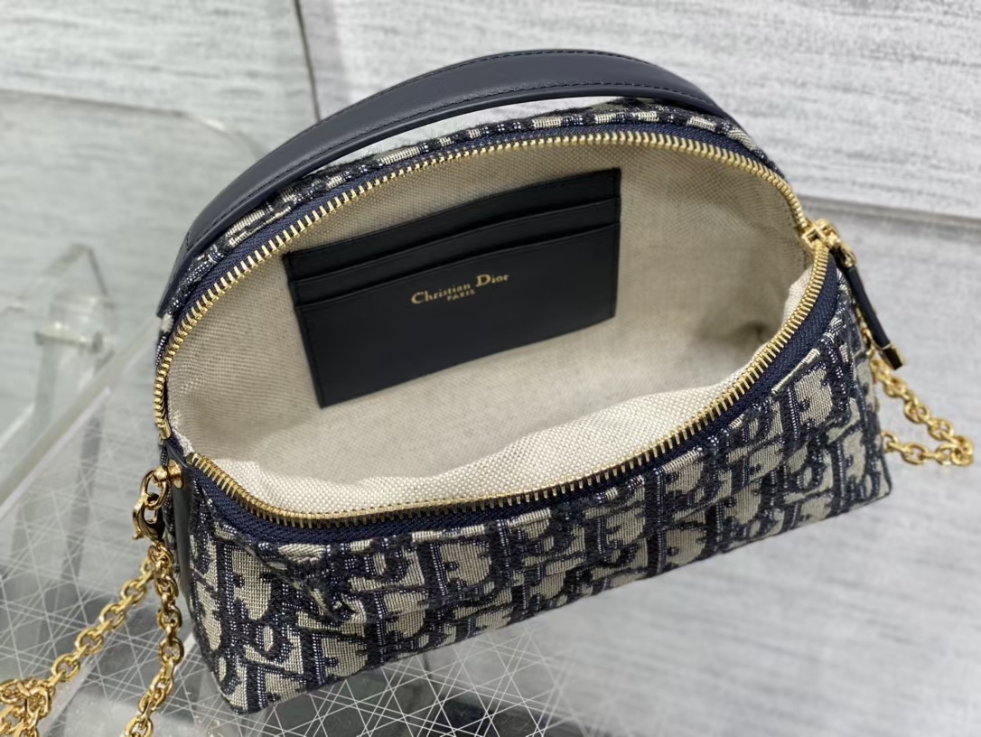 D*or 30 montaigne bag