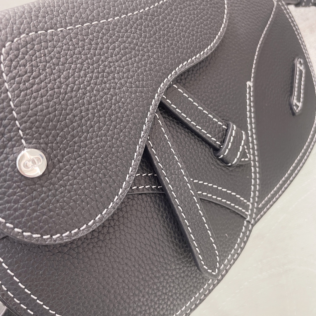 D*or oblique saddle pouch