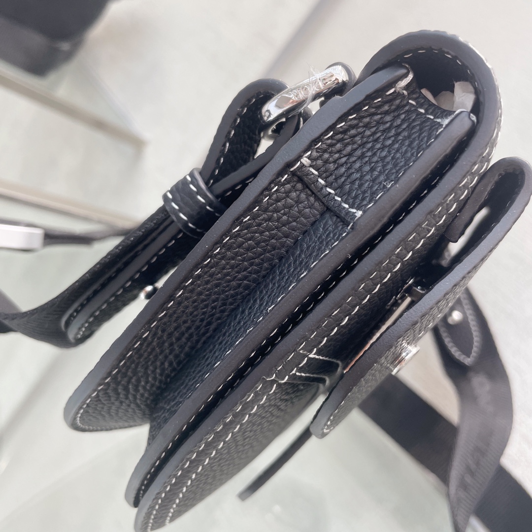 D*or oblique saddle pouch