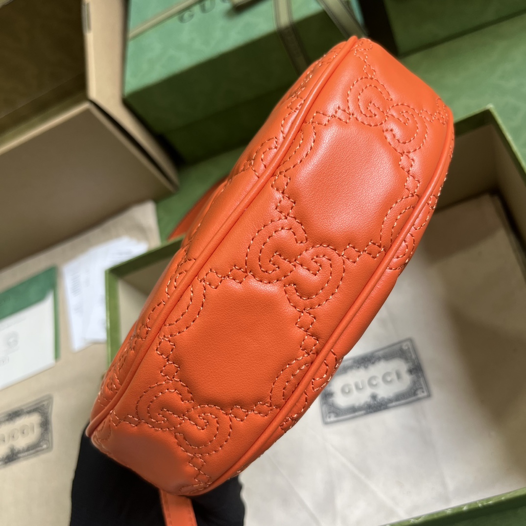 G*u*i gg matelassÉ mini bag