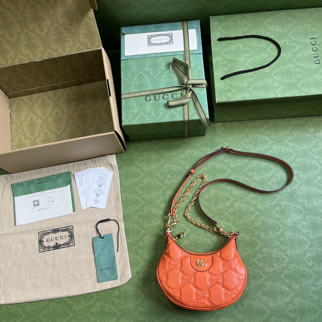 G*u*i gg matelassÉ mini bag