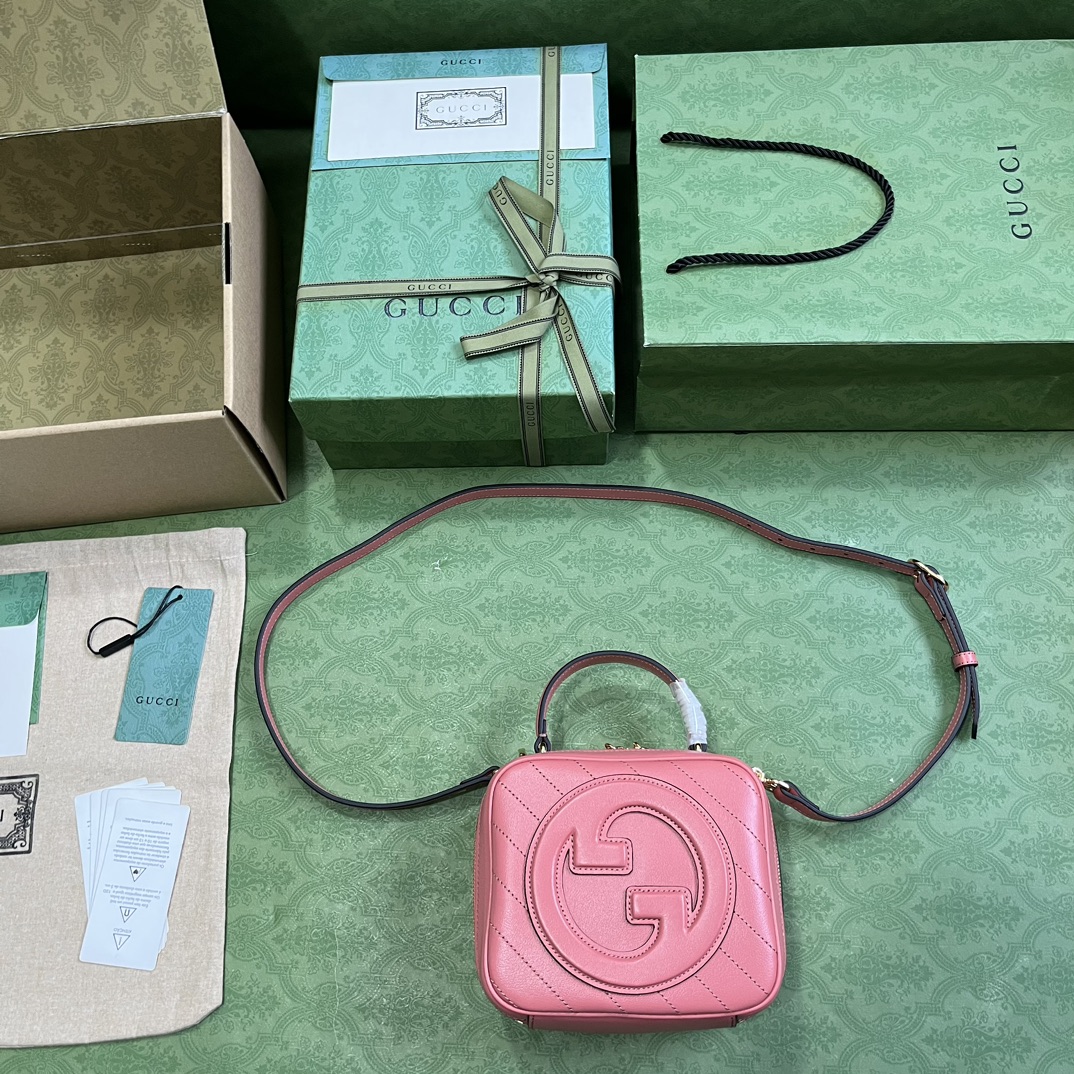 G*u*i blondie top handle bag