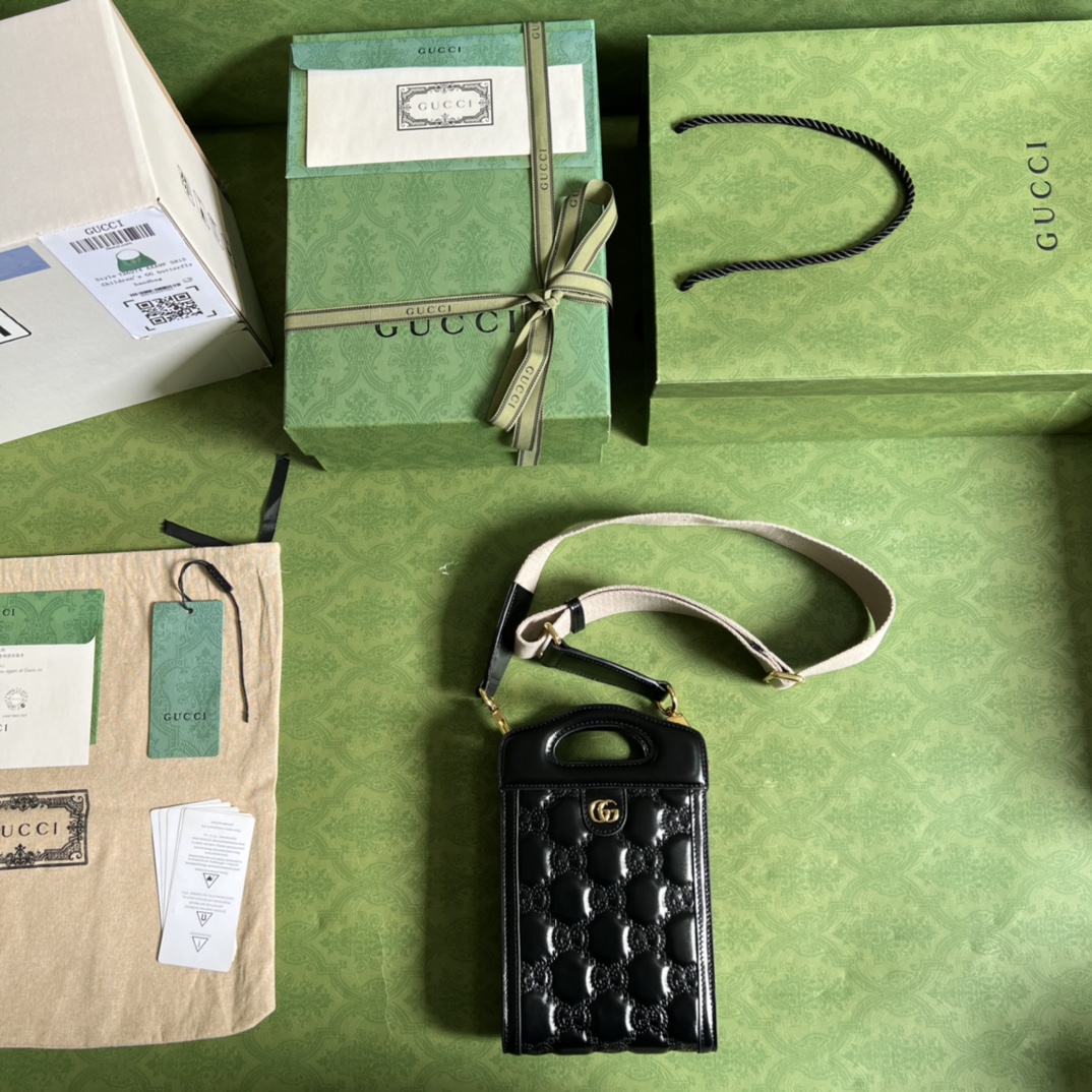 G*u*i gg matelassÉ top handle mini bag