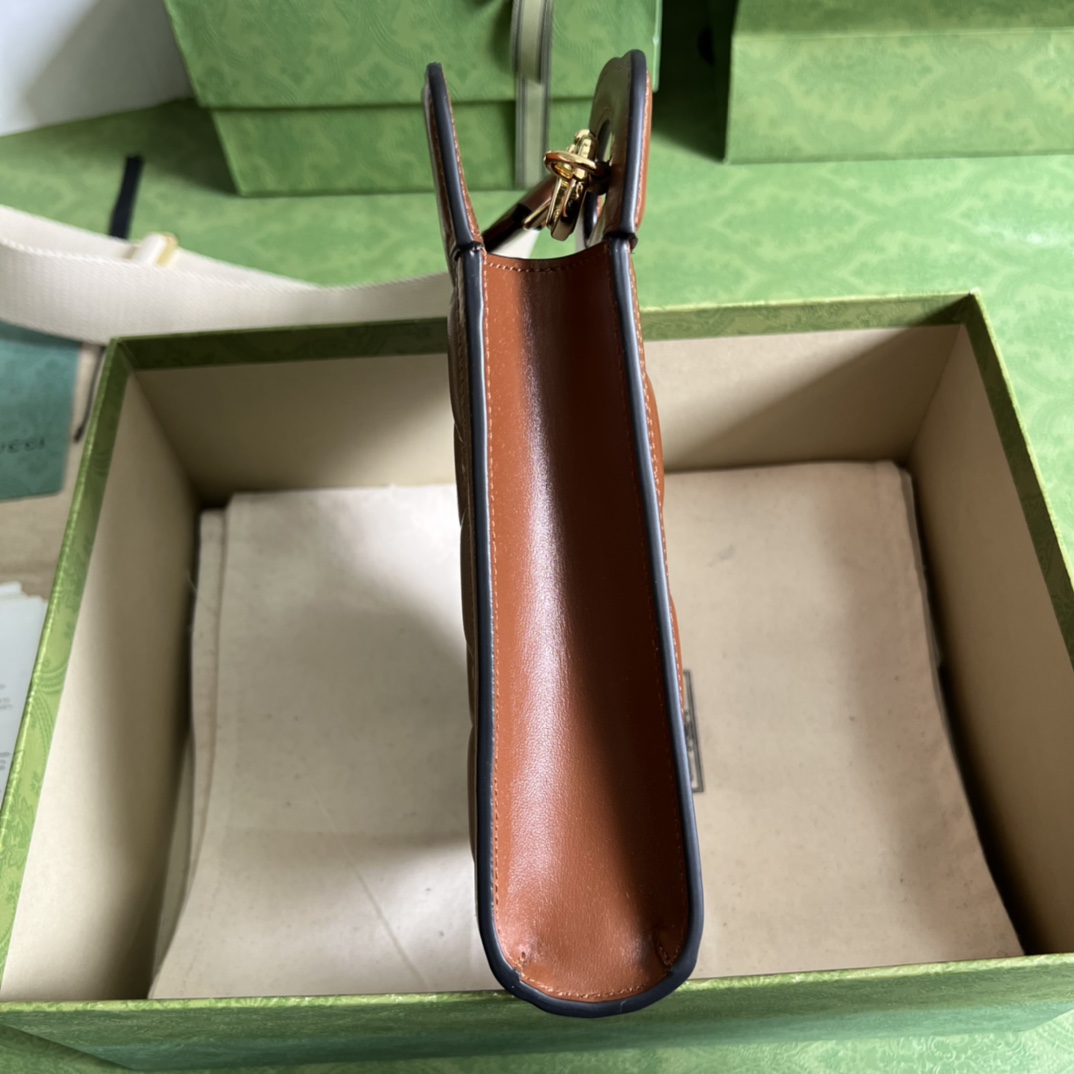 G*u*i gg matelassÉ top handle mini bag