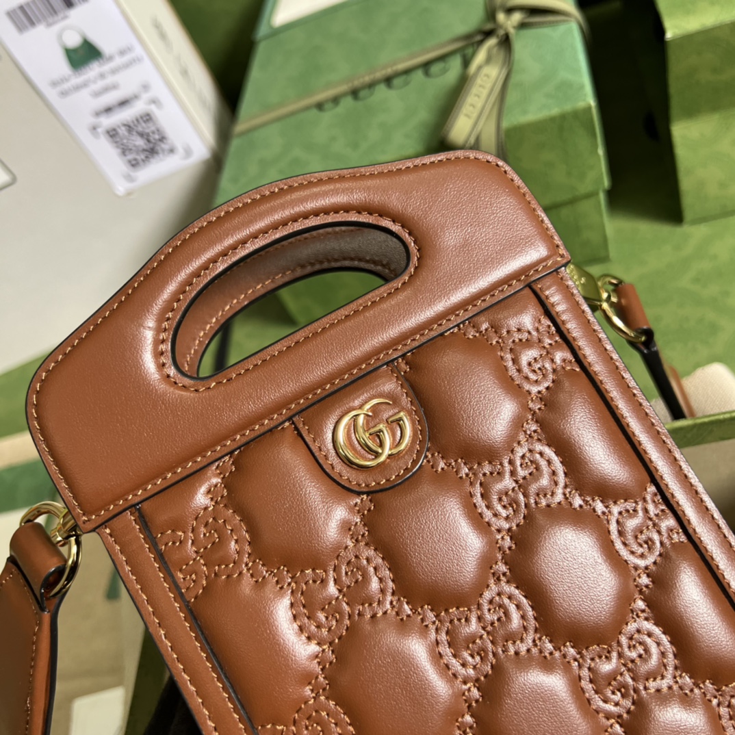 G*u*i gg matelassÉ top handle mini bag