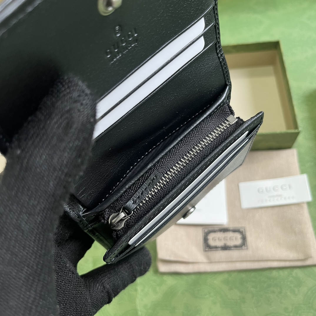 G*u*i gg marmont card case wallet