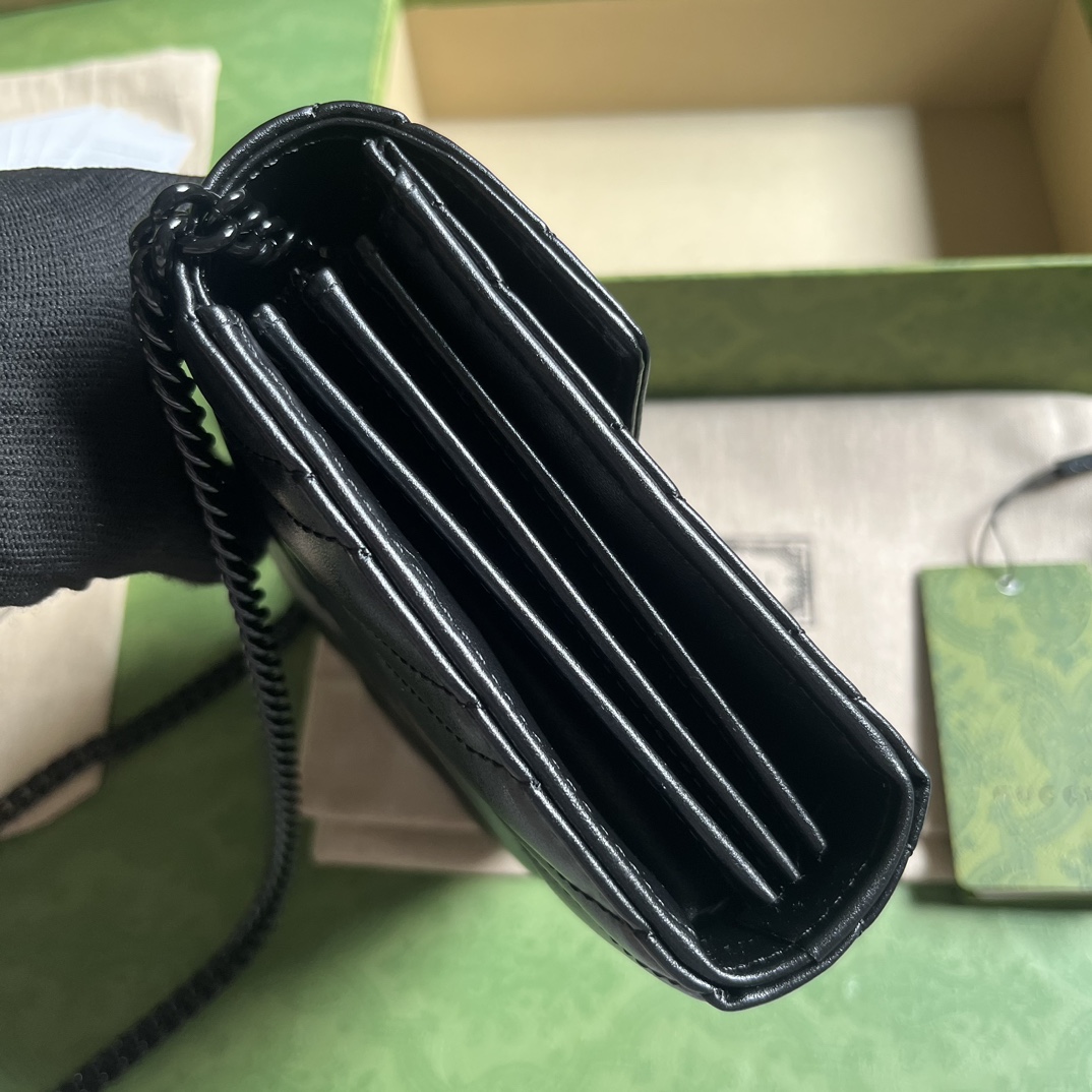 G*u*i gg marmont mini bag