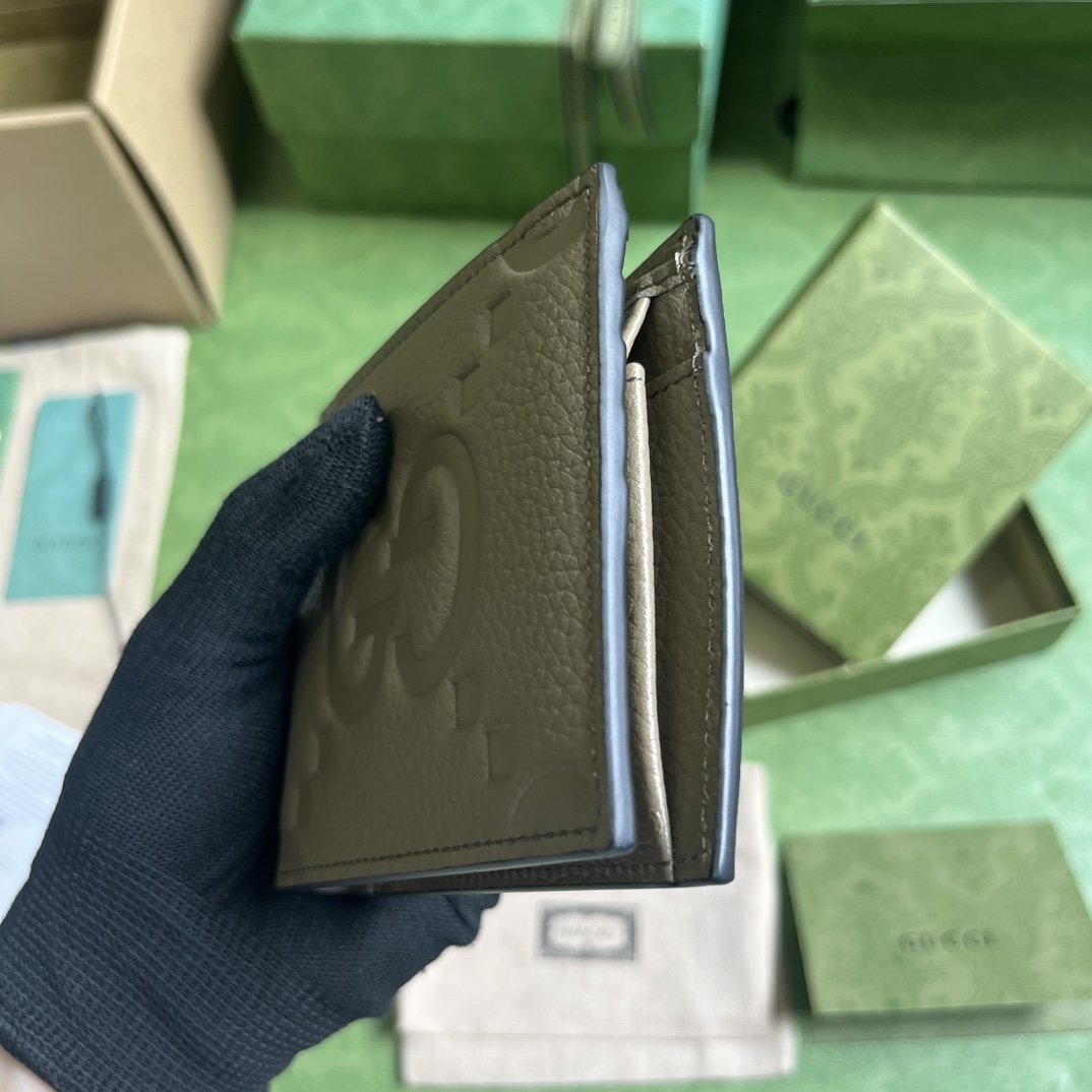 G*u*i jumbo gg coin wallet