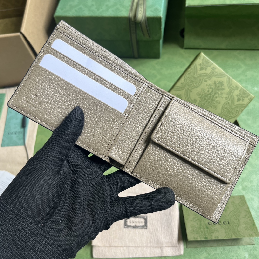 G*u*i jumbo gg coin wallet