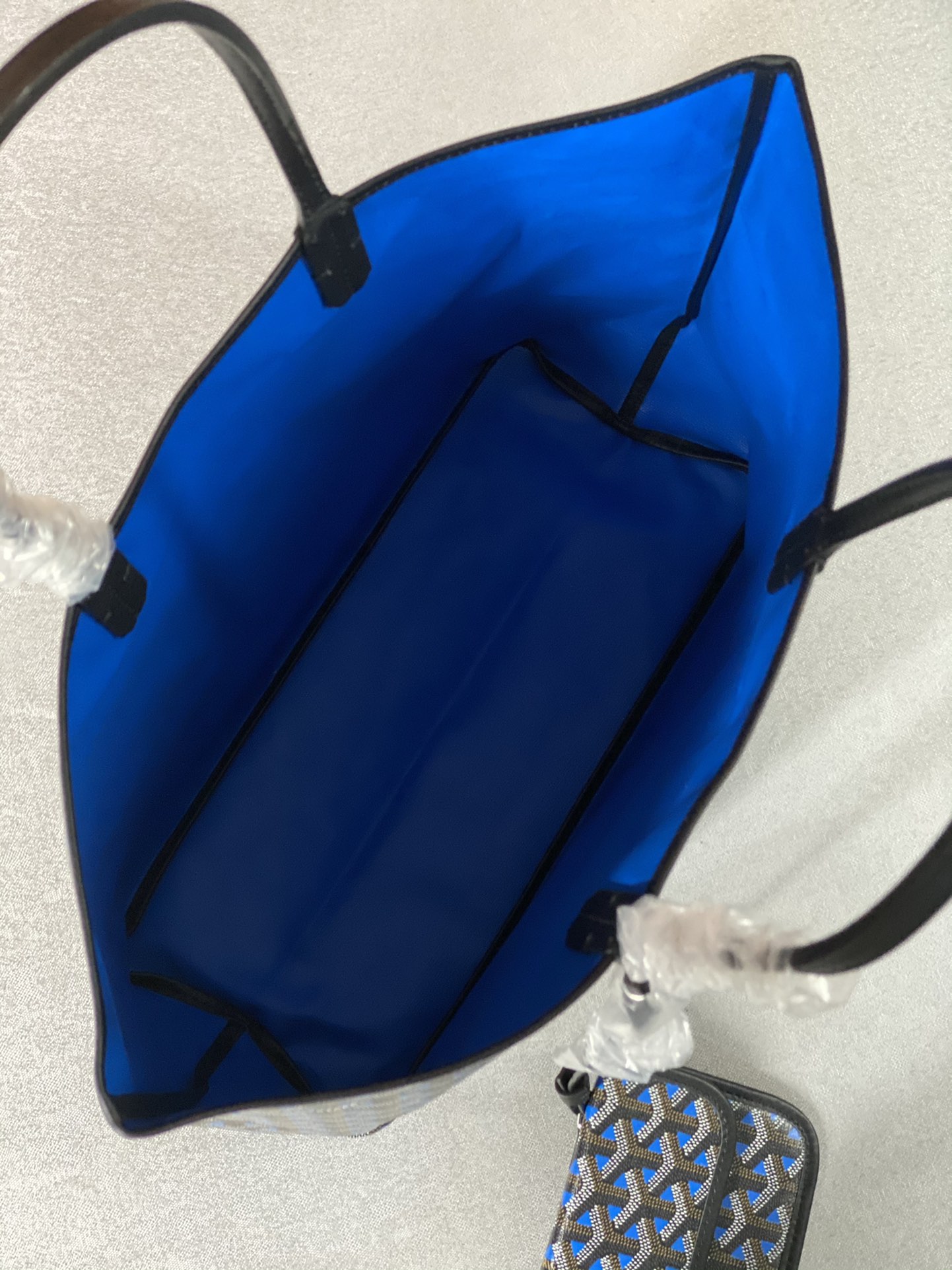 go*ard saint L**is gm medium tote bag