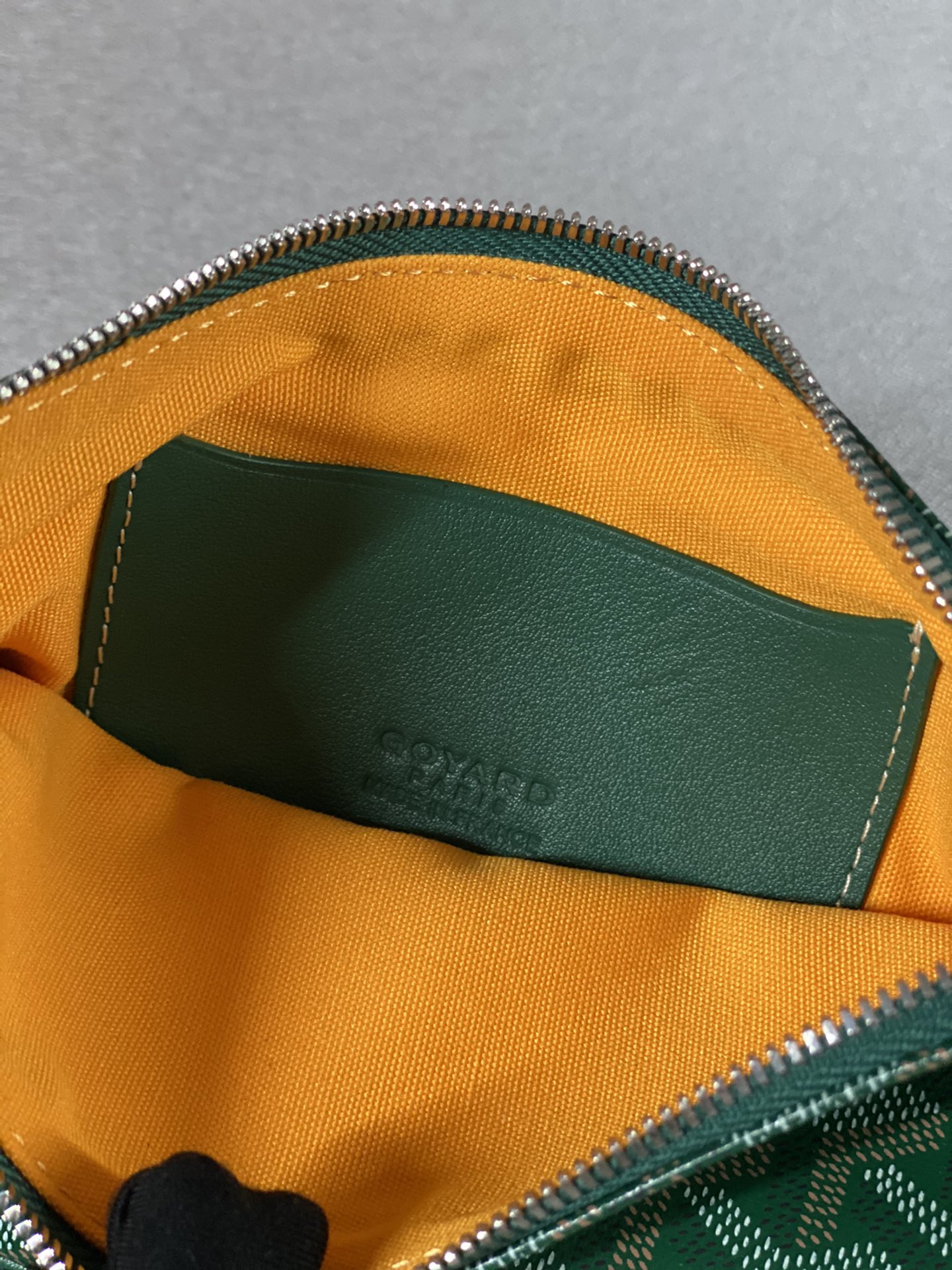 Go*ard sénat pm pouch