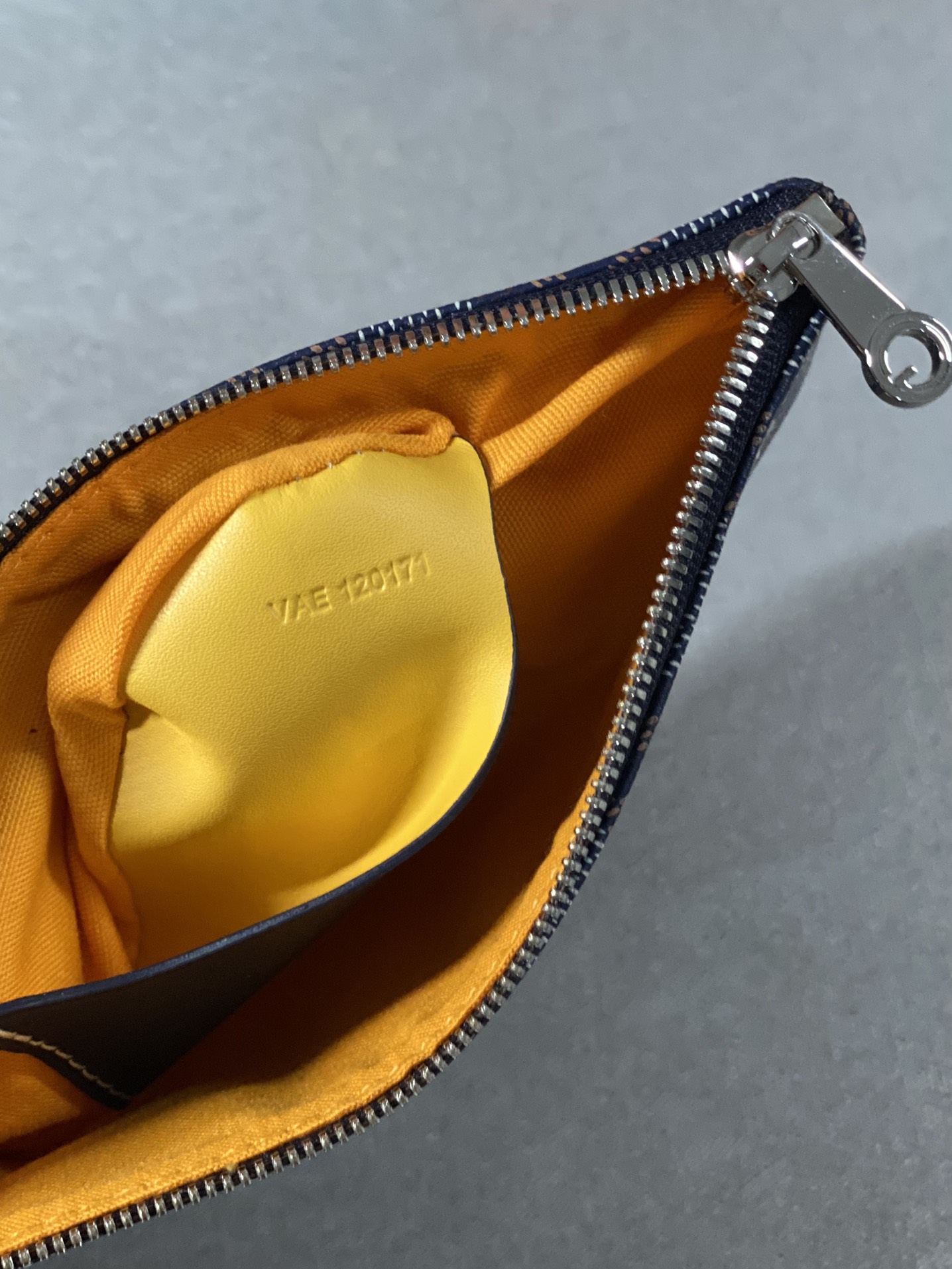 Go*ard sénat pm pouch