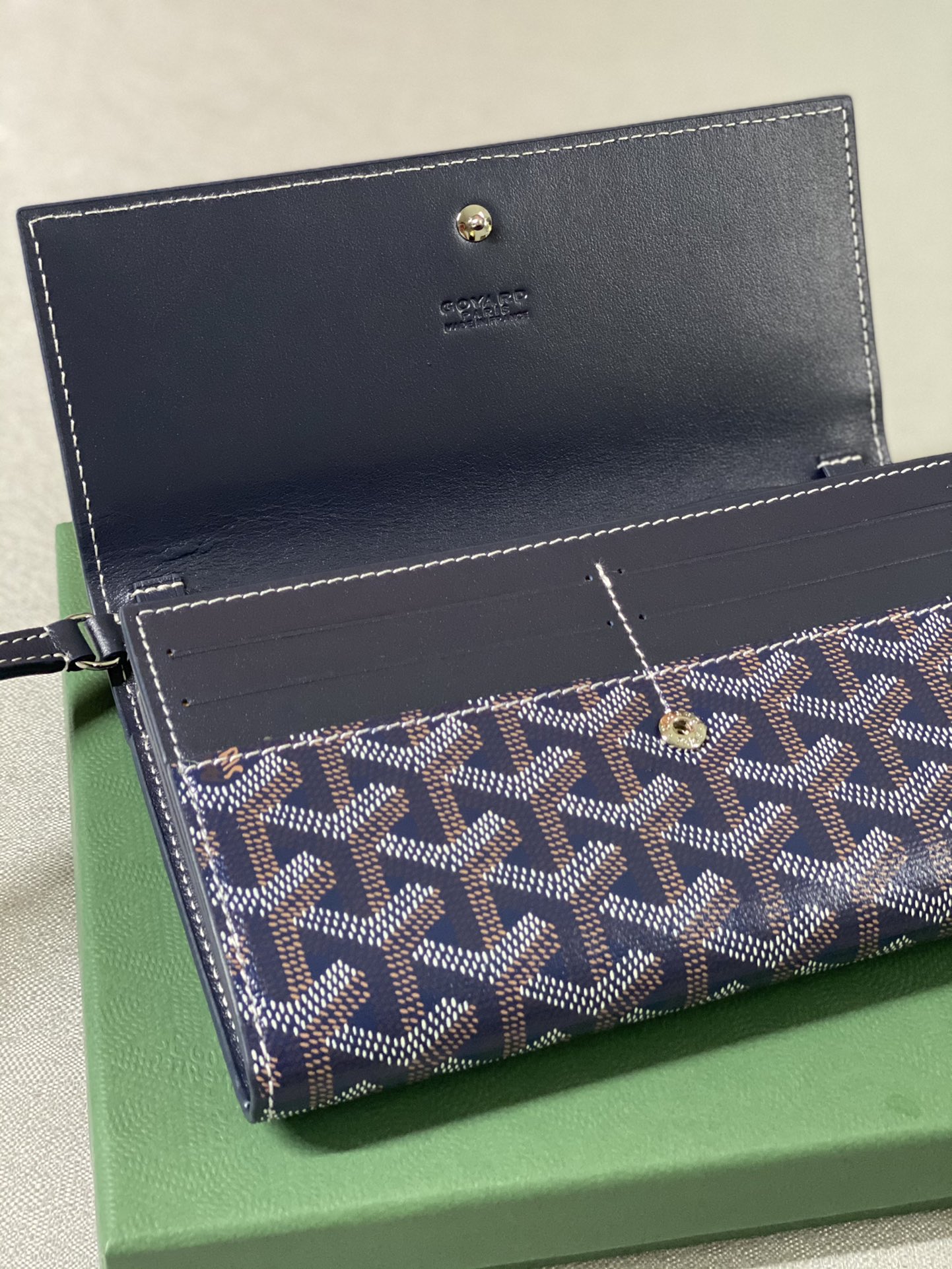 Go*ard varenne continental wallet